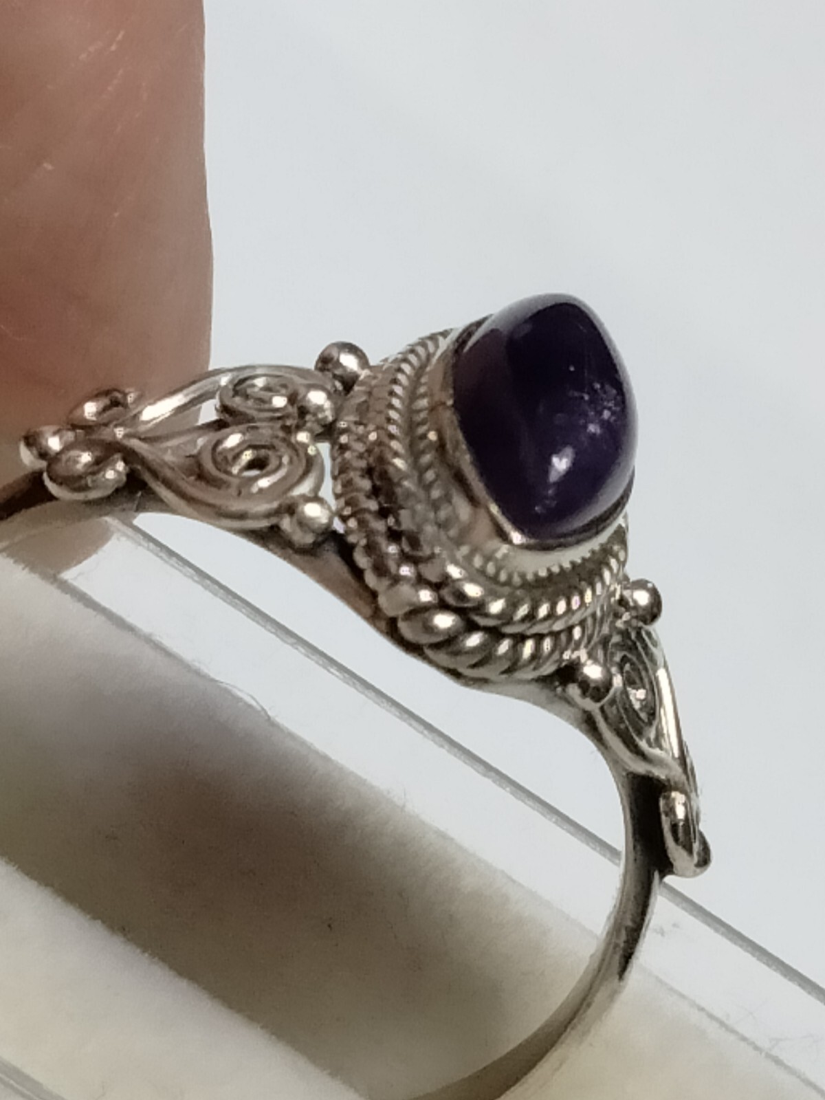 NATURAL AMETHYST IN TRENDY FILIGREE&HALO SET STL. SILVER.925 RING SIZE 9.0-9.25!
