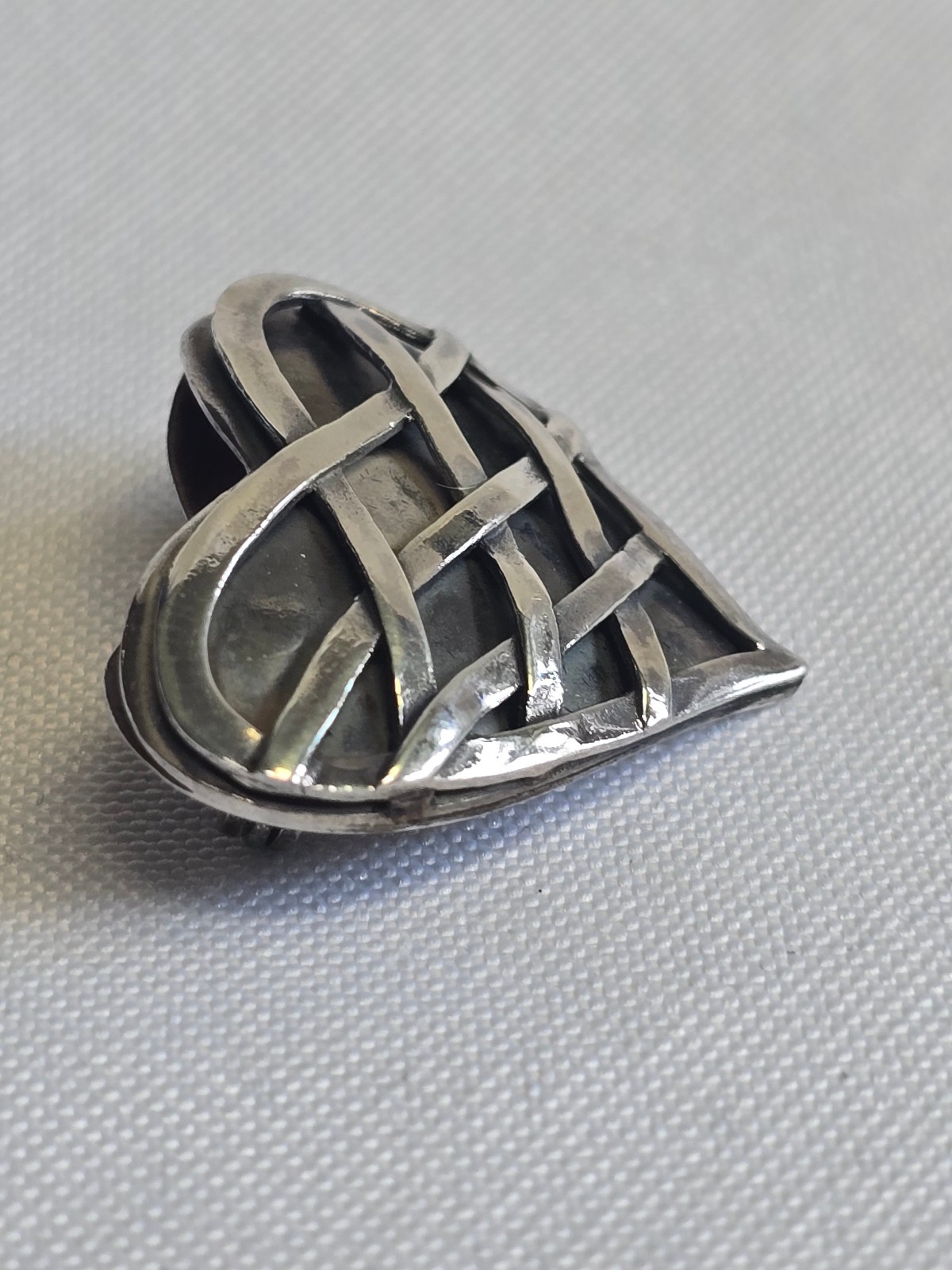 Sterling Silver Heart Weaved By GFMW Brooch 7.68g Fine Jewelry Scatter Pin