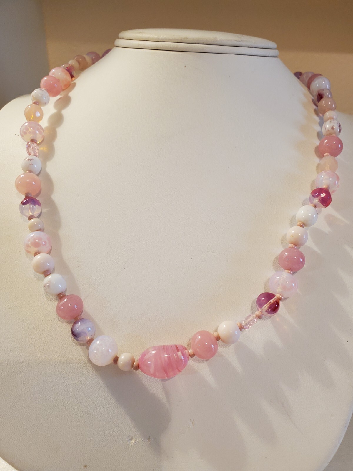 Vtg. Miriam Haskell Pink Glass Beaded Necklace Single Strand Push Lock Closure