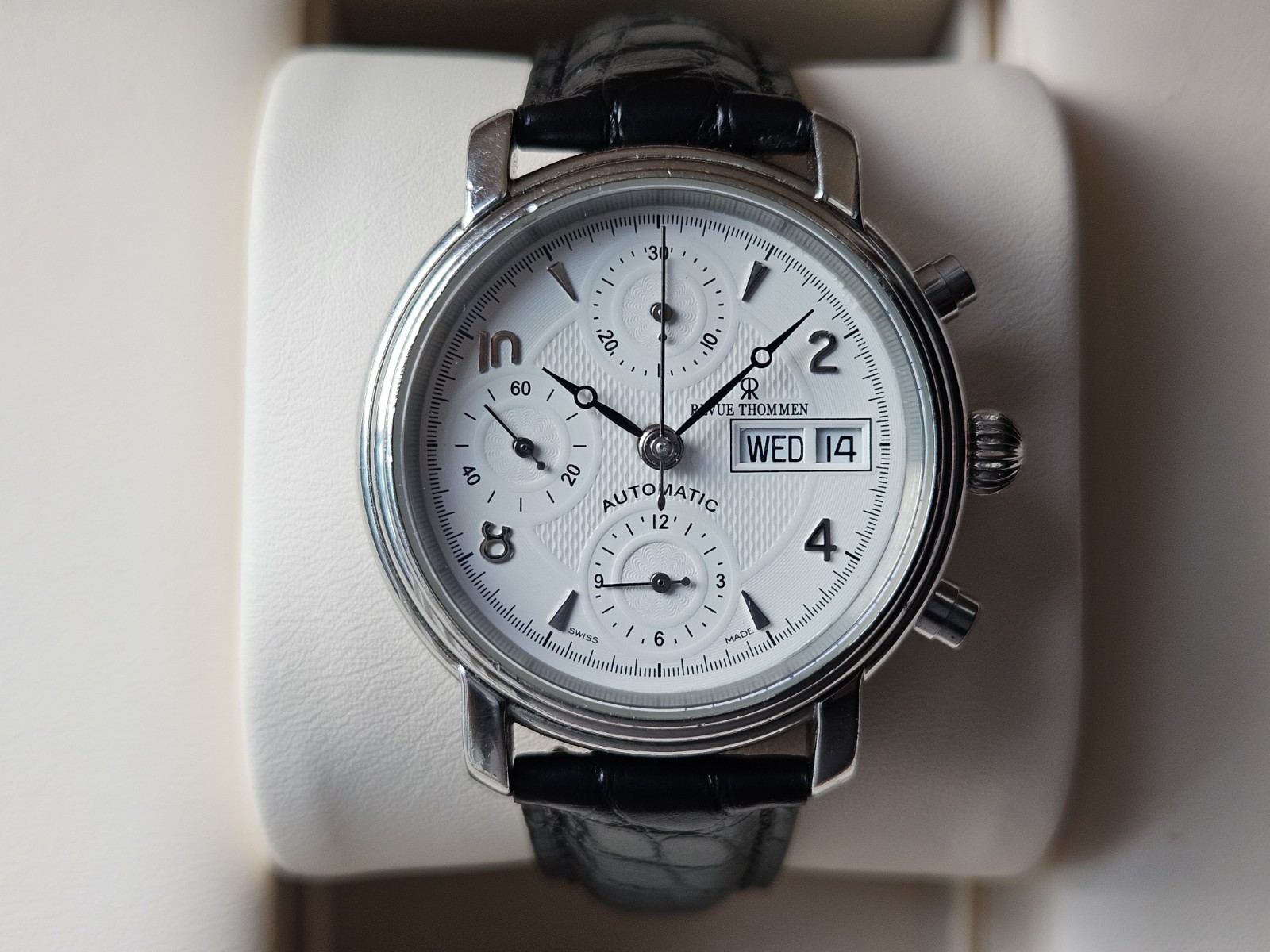 Revue Thommen Chronograph 1701.6133 38mm × 13.5mm