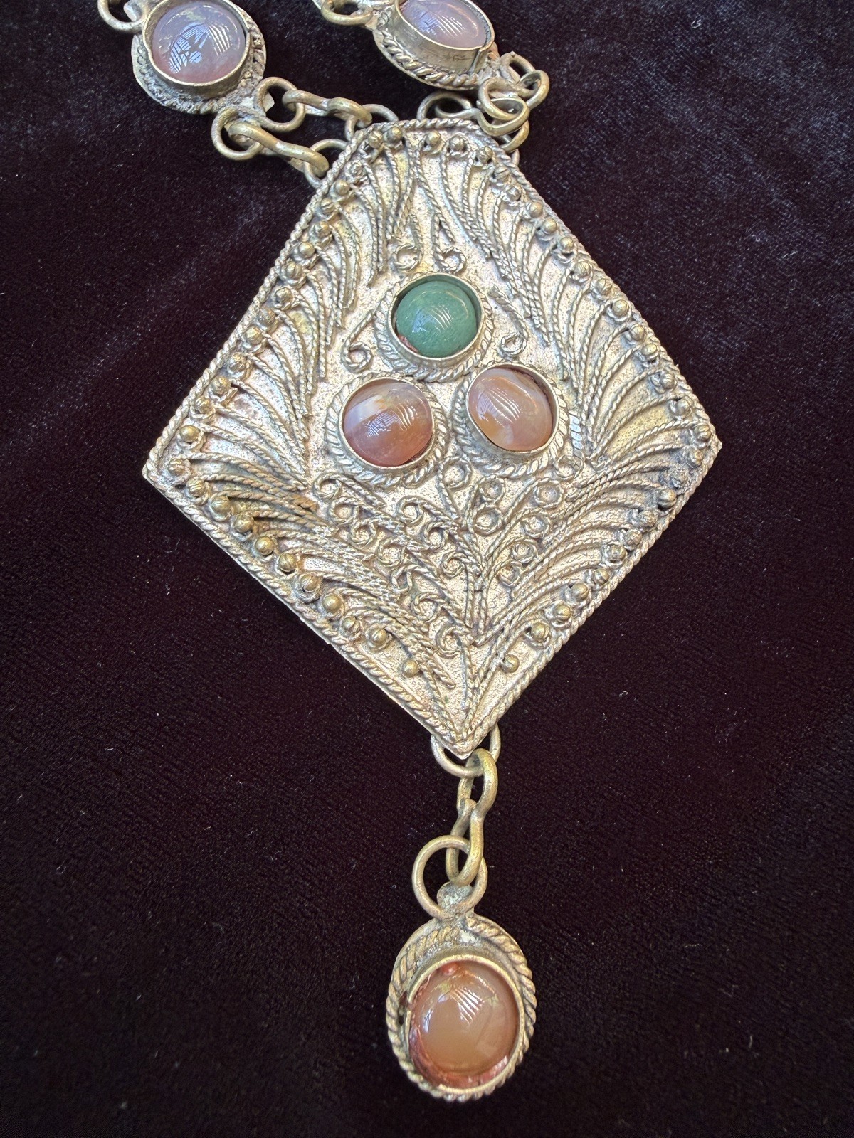 VINTAGE MIDDLE EASTERN Kuchi Bedouin TRIBAL filigree Agate Handmade NECKLACE