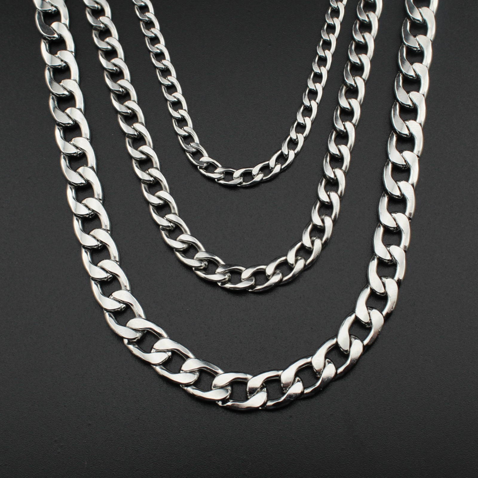 20″ – 24″ Men’s Stainless Steel Silver Cuban Curb Chain Necklace 3.5/5/7mm