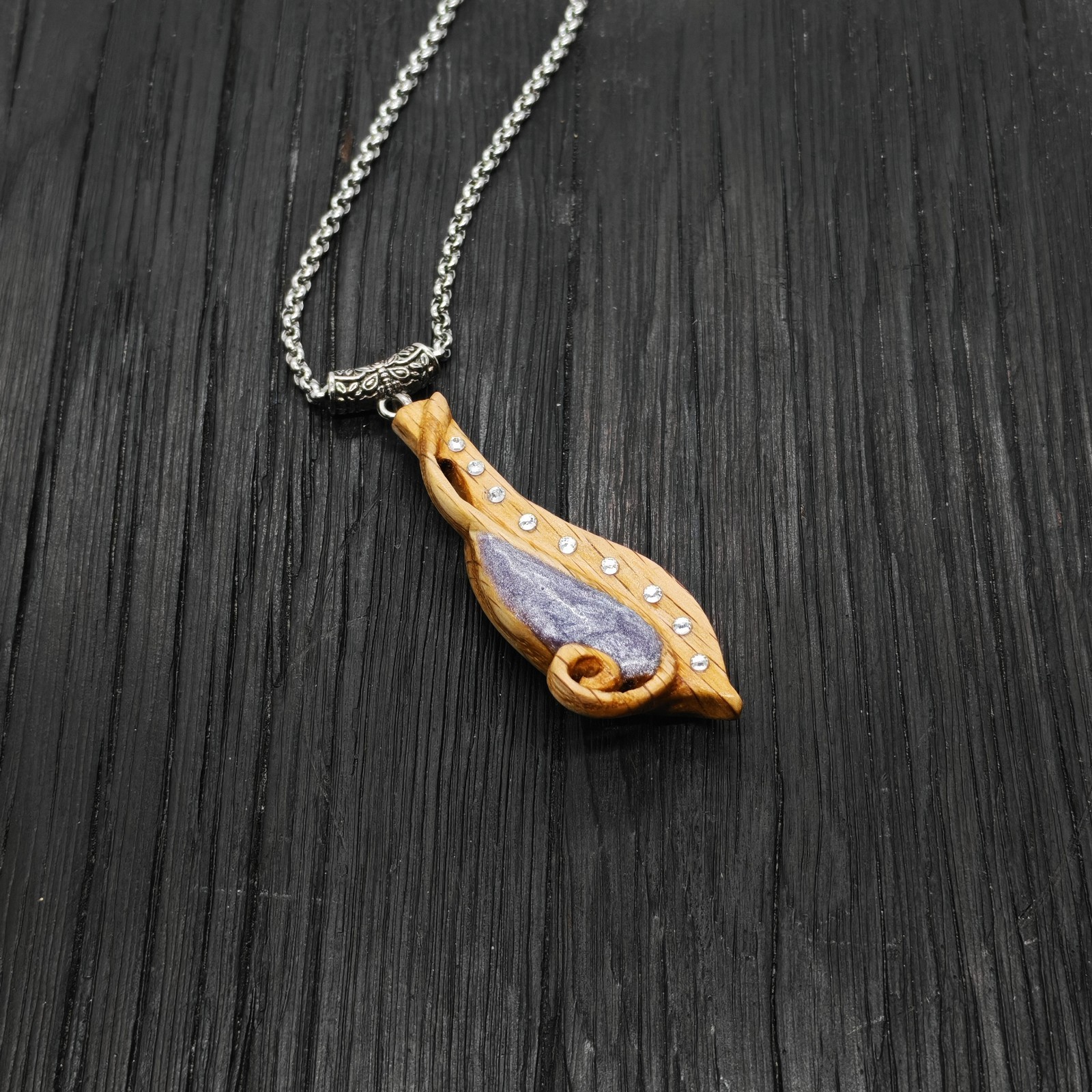 Handcarved Oak Wood Resin Musical Note Necklace Stainless Steel Chain Jewelry