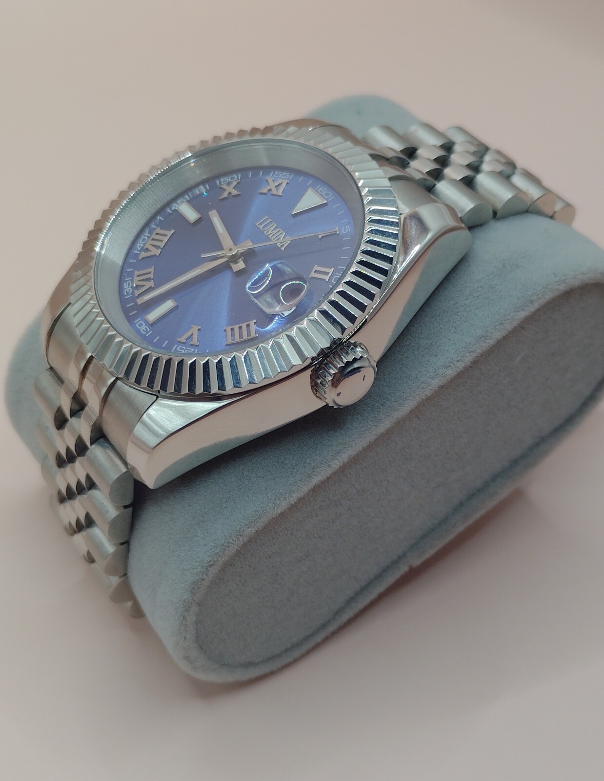 Lumina 40mm Automatic Casual Sport Watch 28,800 vph Sunburst Dial USA Rare.