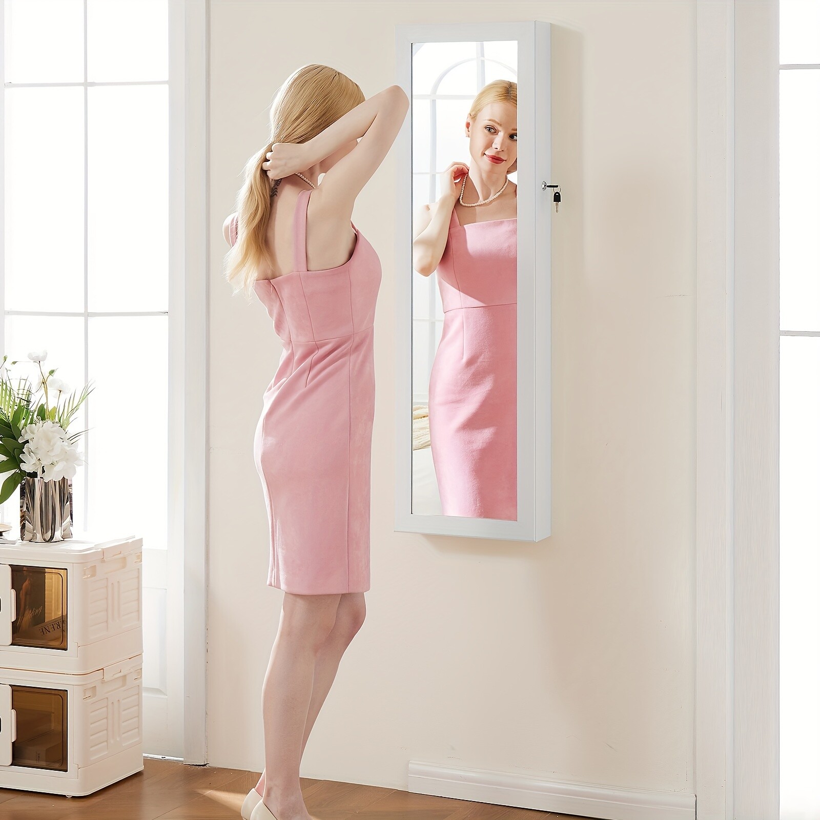 47.2-Inch Tall Lockable Wall Or Door Mounted Jewelry Cabinet With Mirror