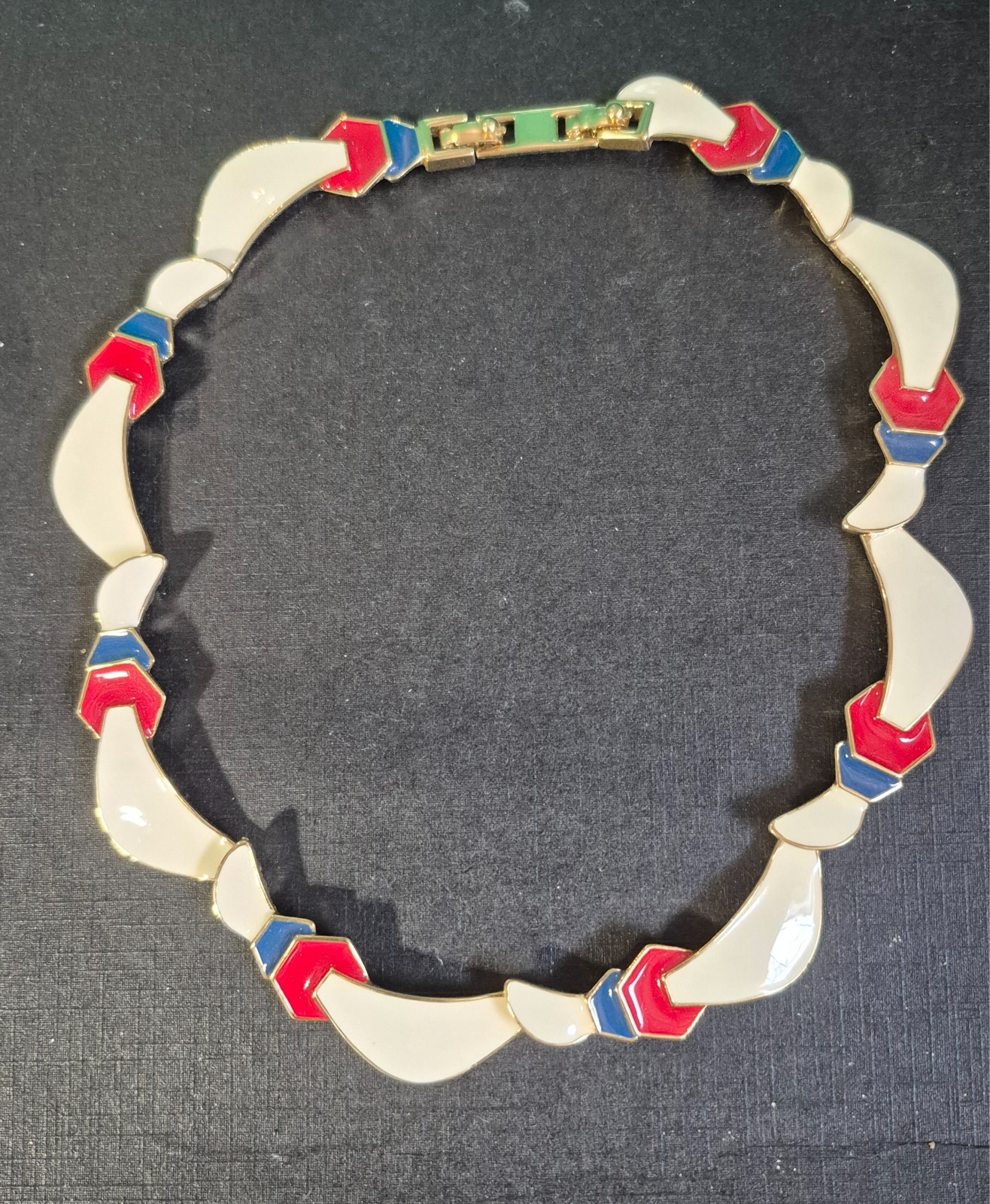 vintage Monet Patriotic Modernist choker necklace features red, white, and blue