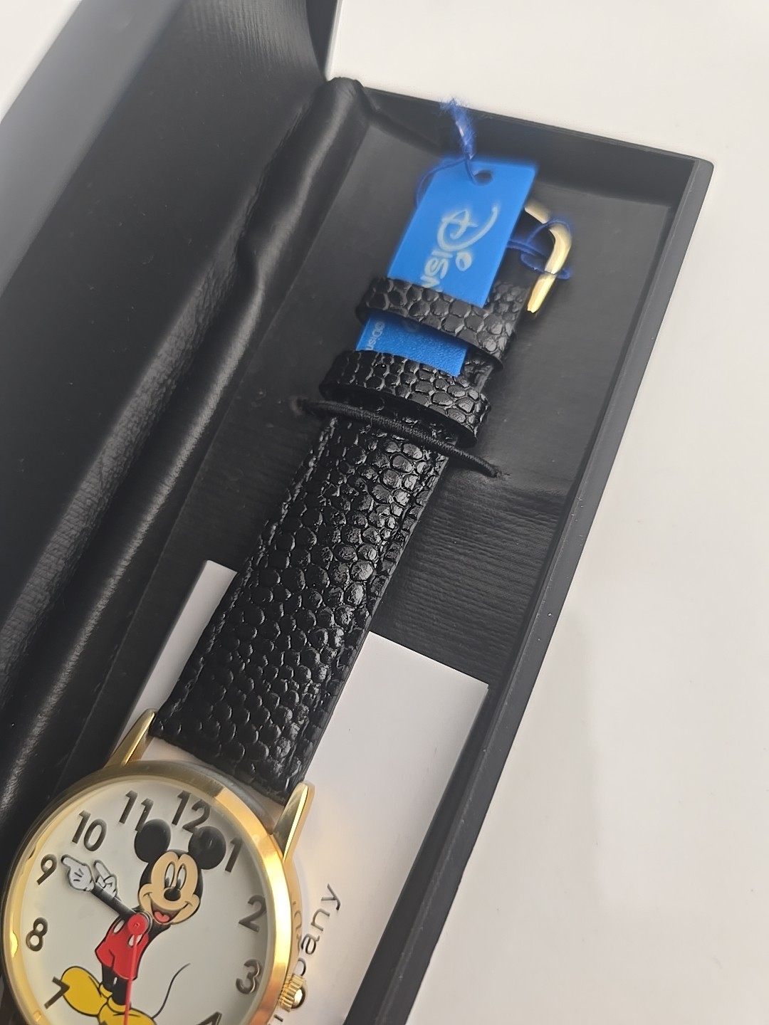 DISNEY WATCH MZ Berger & Co. Pair- MICKEY MOUSE, MINNIE MOUSE