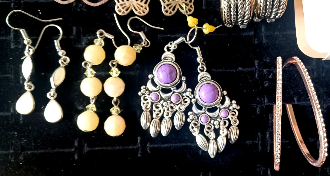 46-piece jewelry mixed lot SEREFINA/LOFT/18K GE/925/JJ/ANNE KLEIN/MARK JACOBS+
