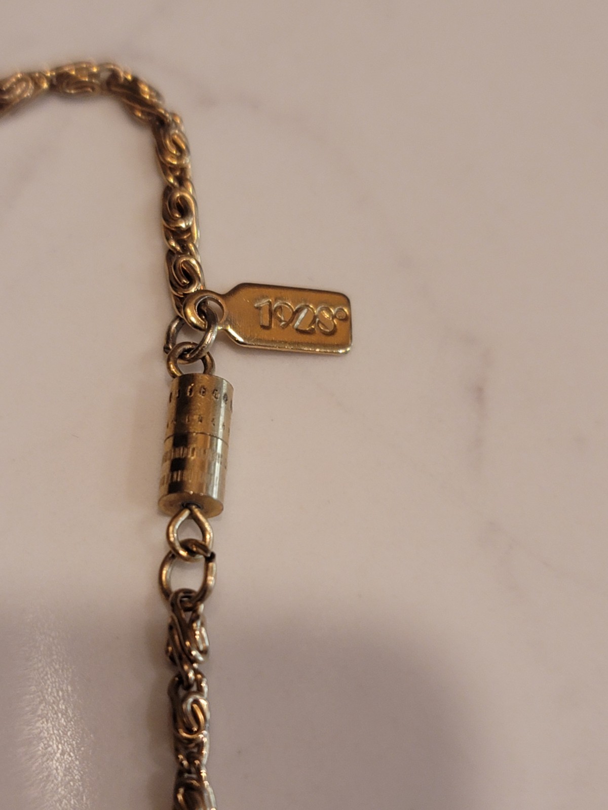 Vintage 1928 Gold Tone Crystal Drop Pendant Necklace Art Deco Revival