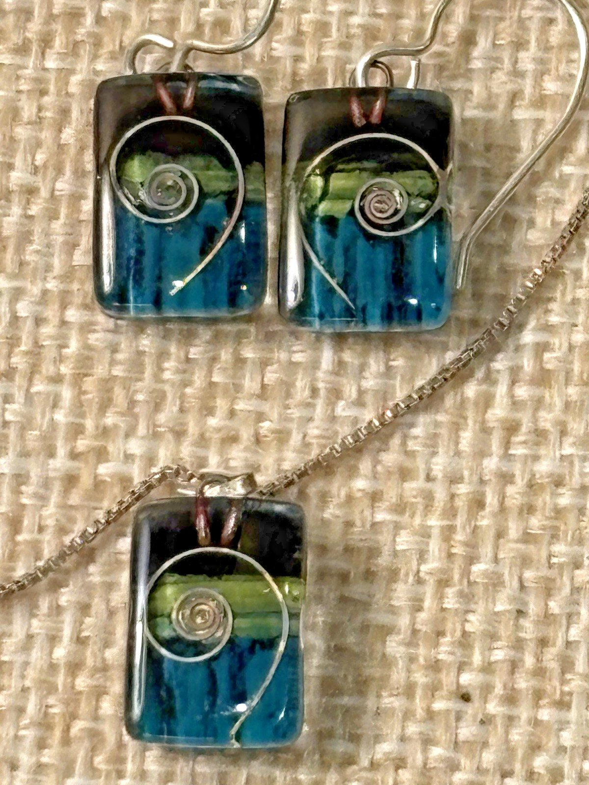 Art Glass Sterling Blue Green Black Silver Set Pendant w/ 16” Chain and Earrings
