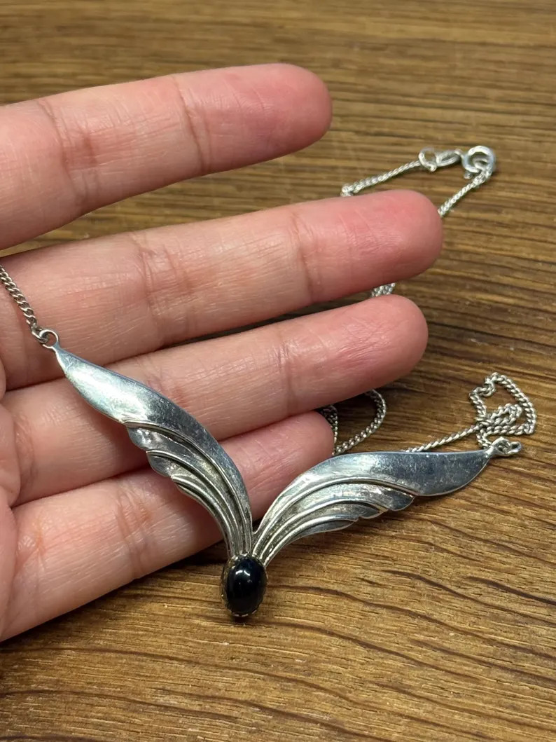 Vintage artisan necklace wings onyx 925 Sterling silver