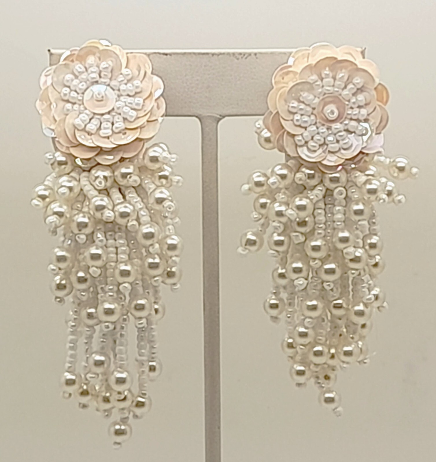 Vintage Handmade cream seed beaded sequins clip on drop/Dangle fashion earrings