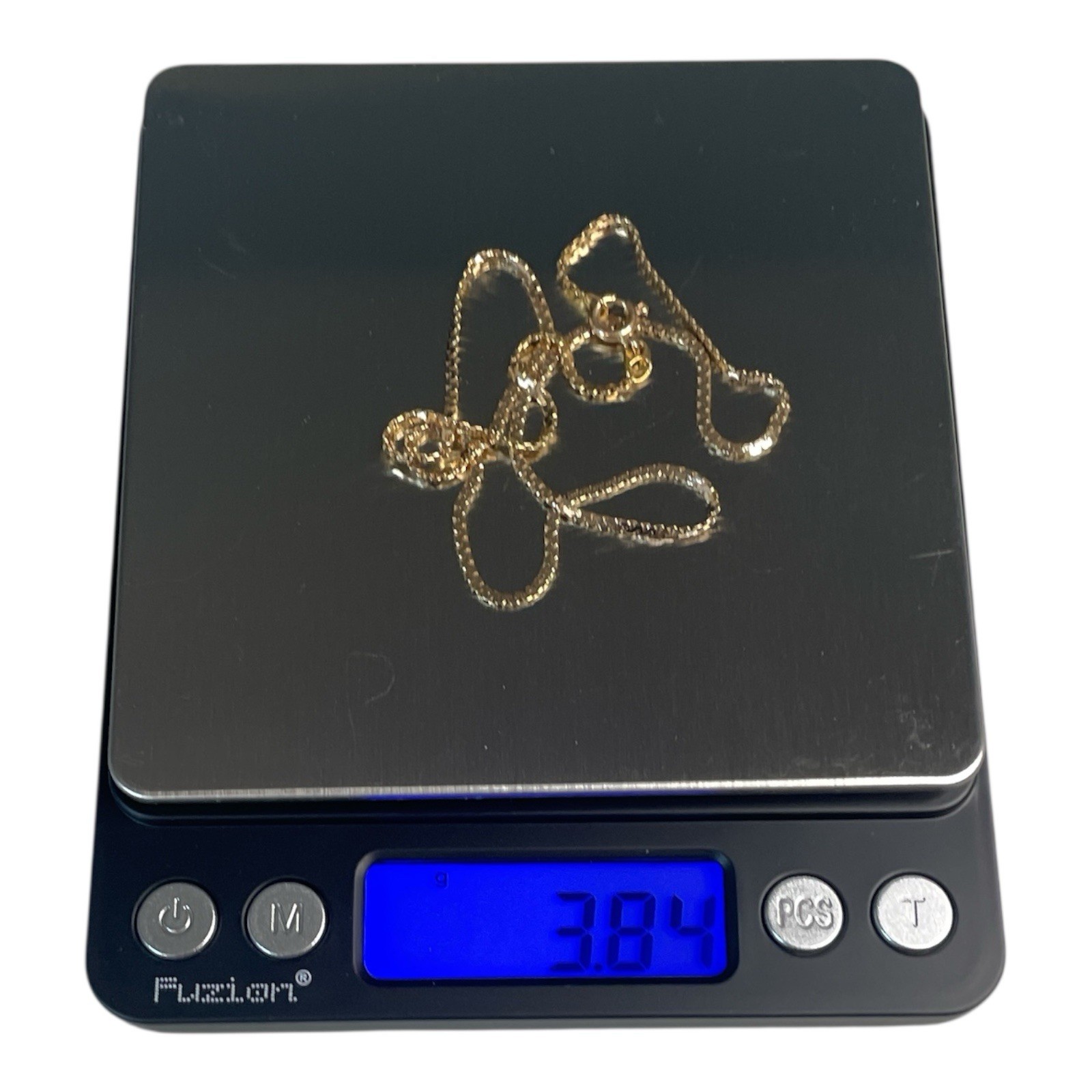 14kt Yellow Gold Serpentine Necklace Italy Total Weight 3.84 g 14 in Long