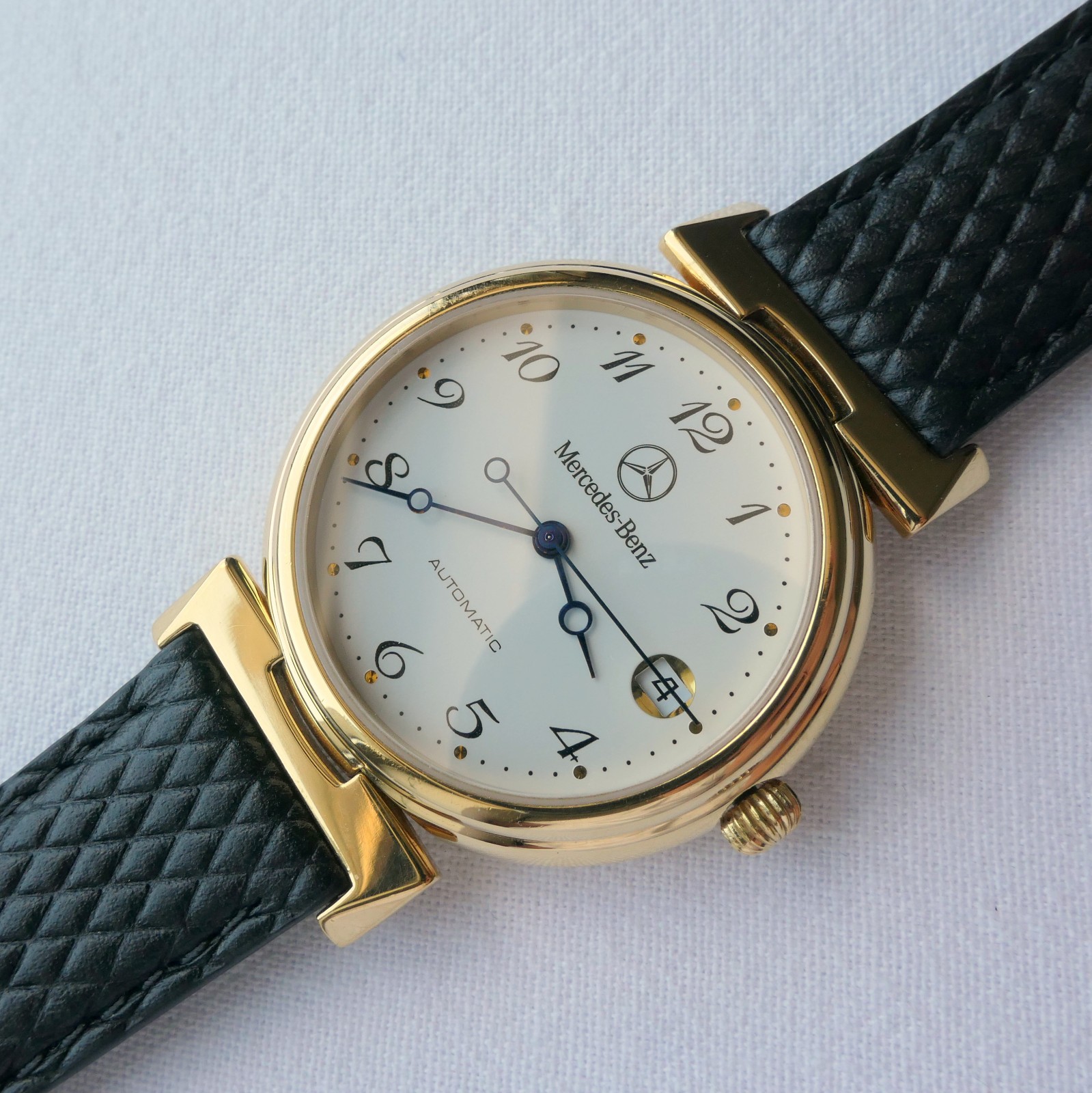 Mercedes Benz Made in Germany Classic Car Accessory Luxury Swiss Automatic Watch
