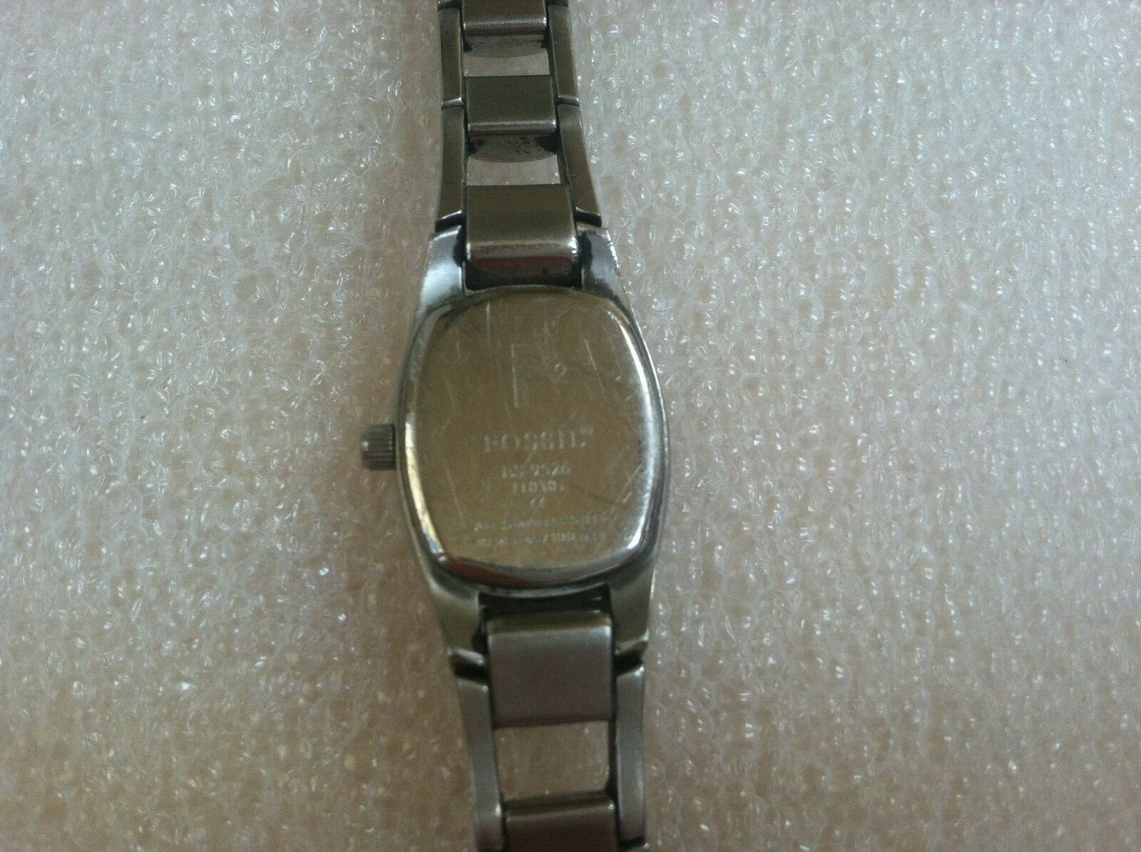 Vintage Fossil 30 Meters /100 Feet Stainless Steel ES 9526 Watch For Parts