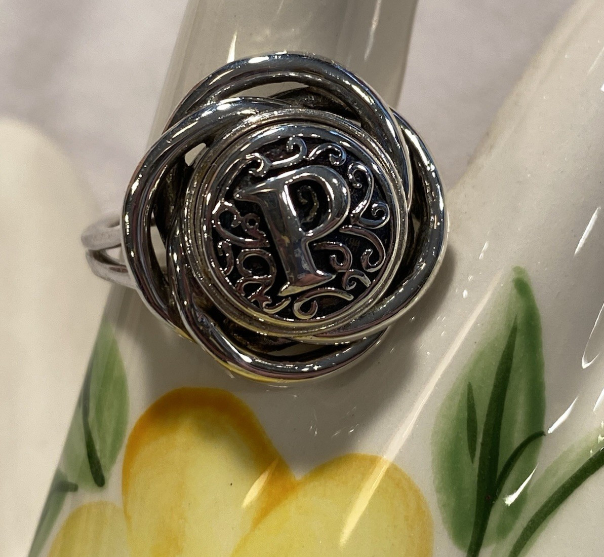 VTG RCI Royal Chain Inc Comp 925 Sterling Silver Ring Twist Letter “P” Sz 10.25