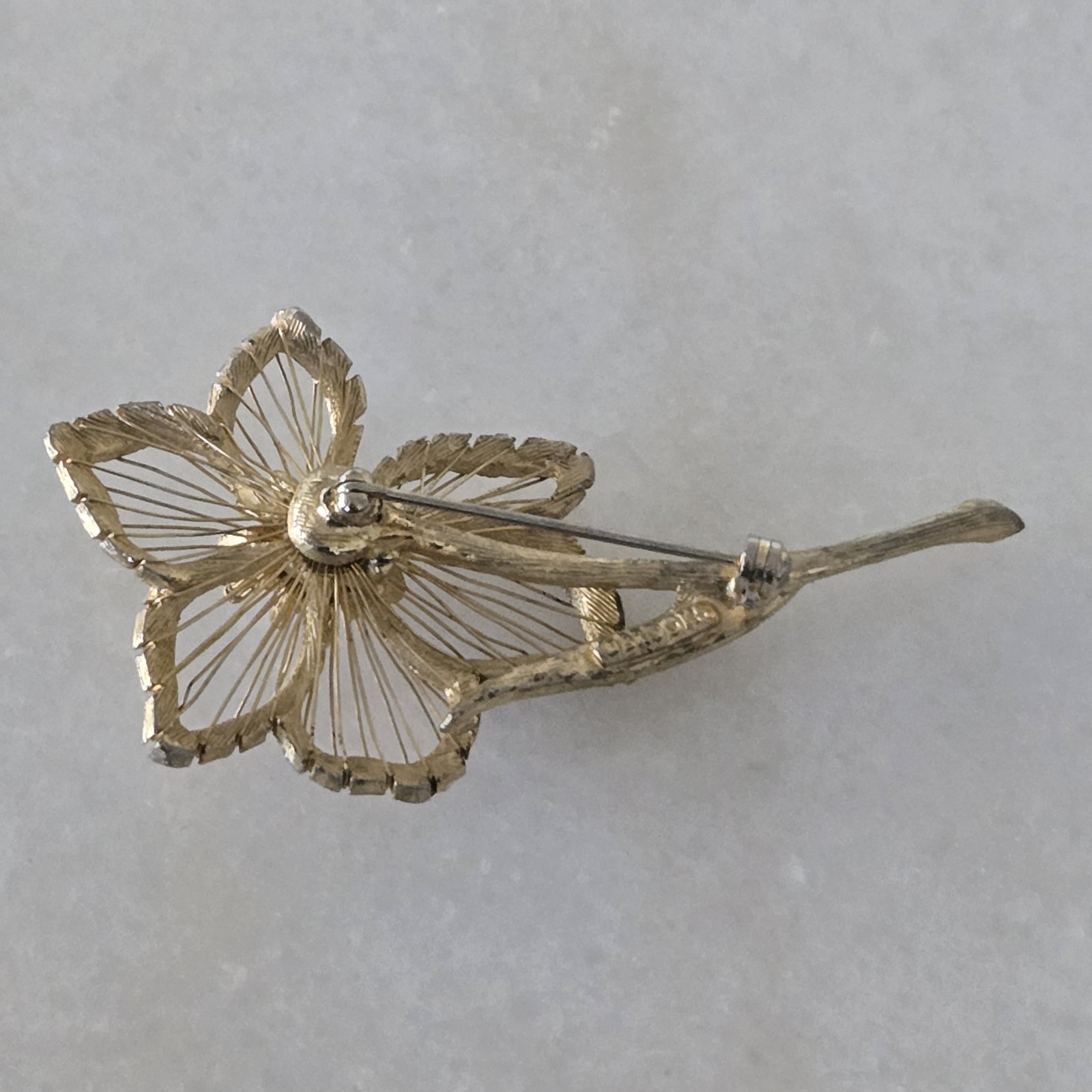 Vtg 50s 60s Brooks Signed Dogwood Flower Pearl Brooch, Party, Coat, Tote