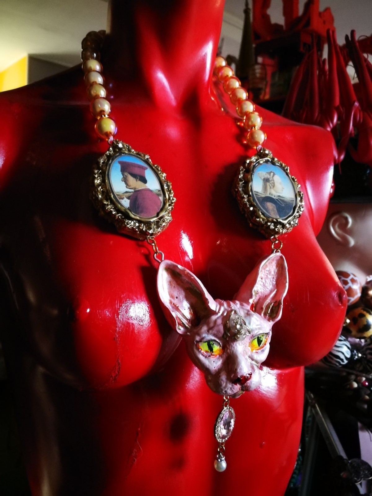 Statement Luxury Necklace Jewelry Pendant Sculpture Sphynx Cat Antique Cameo Bib