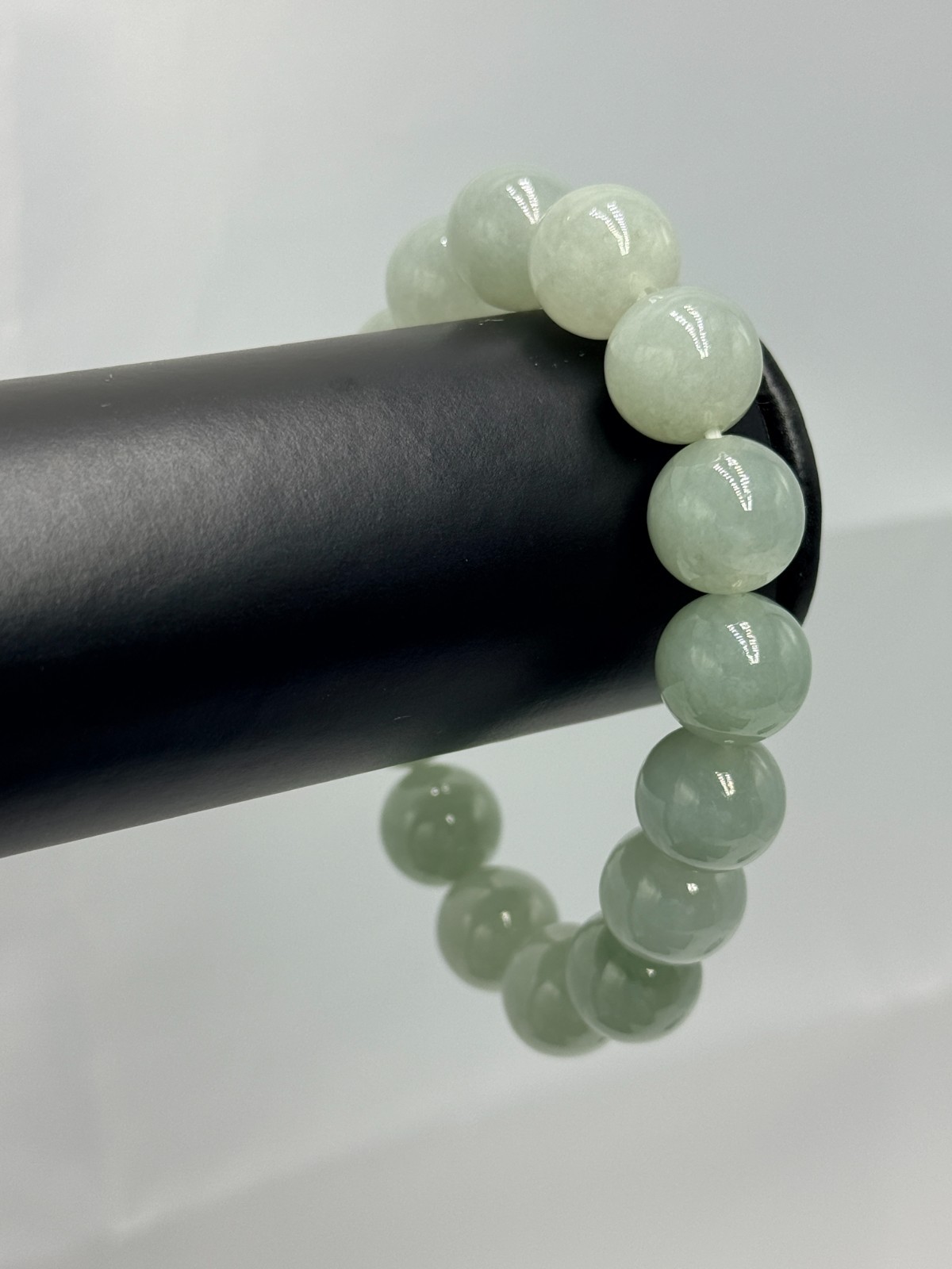 Certified Natural Grade A Jadeite Jade Beaded Bracelet Green 13.7 mm #500705