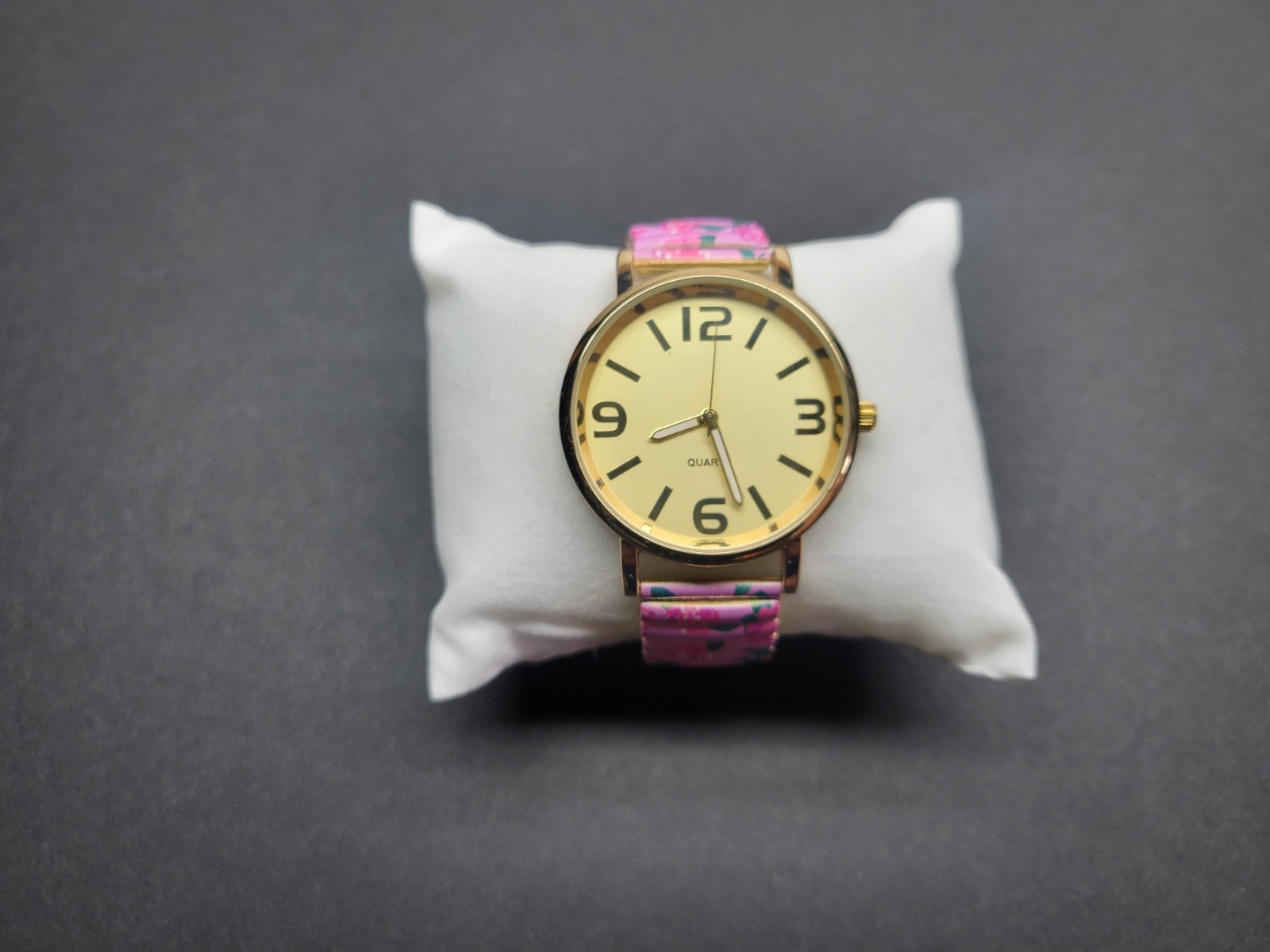 Macy’s Womens Quartz Watch Pink Rose & Gold Analog **SEE DETAILS**