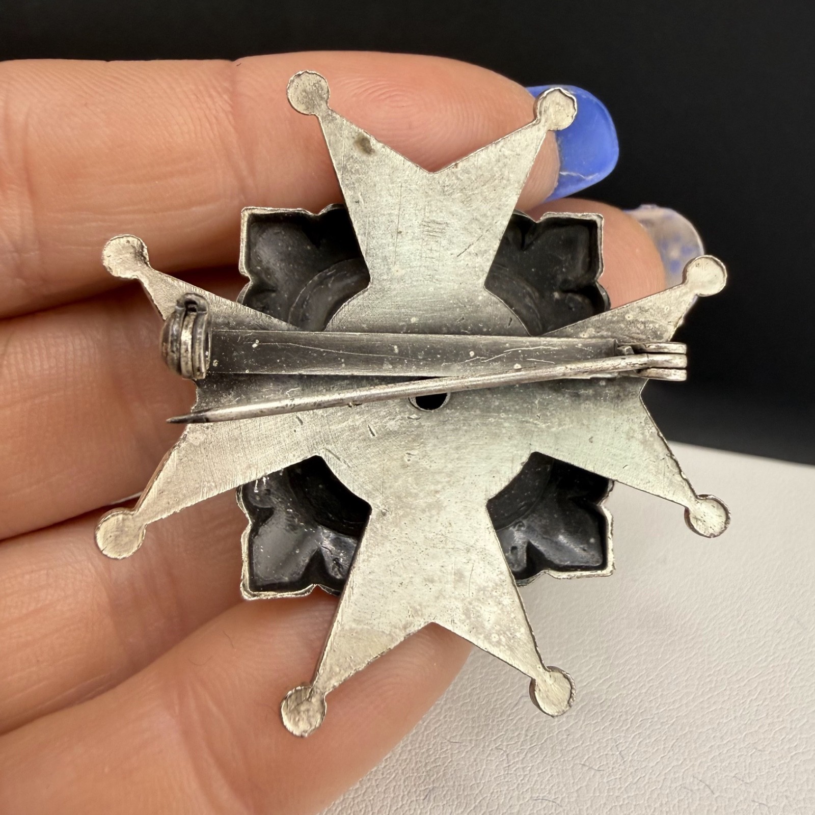 Vintage Coat of Arms Brooch Heraldic British Silver Tone