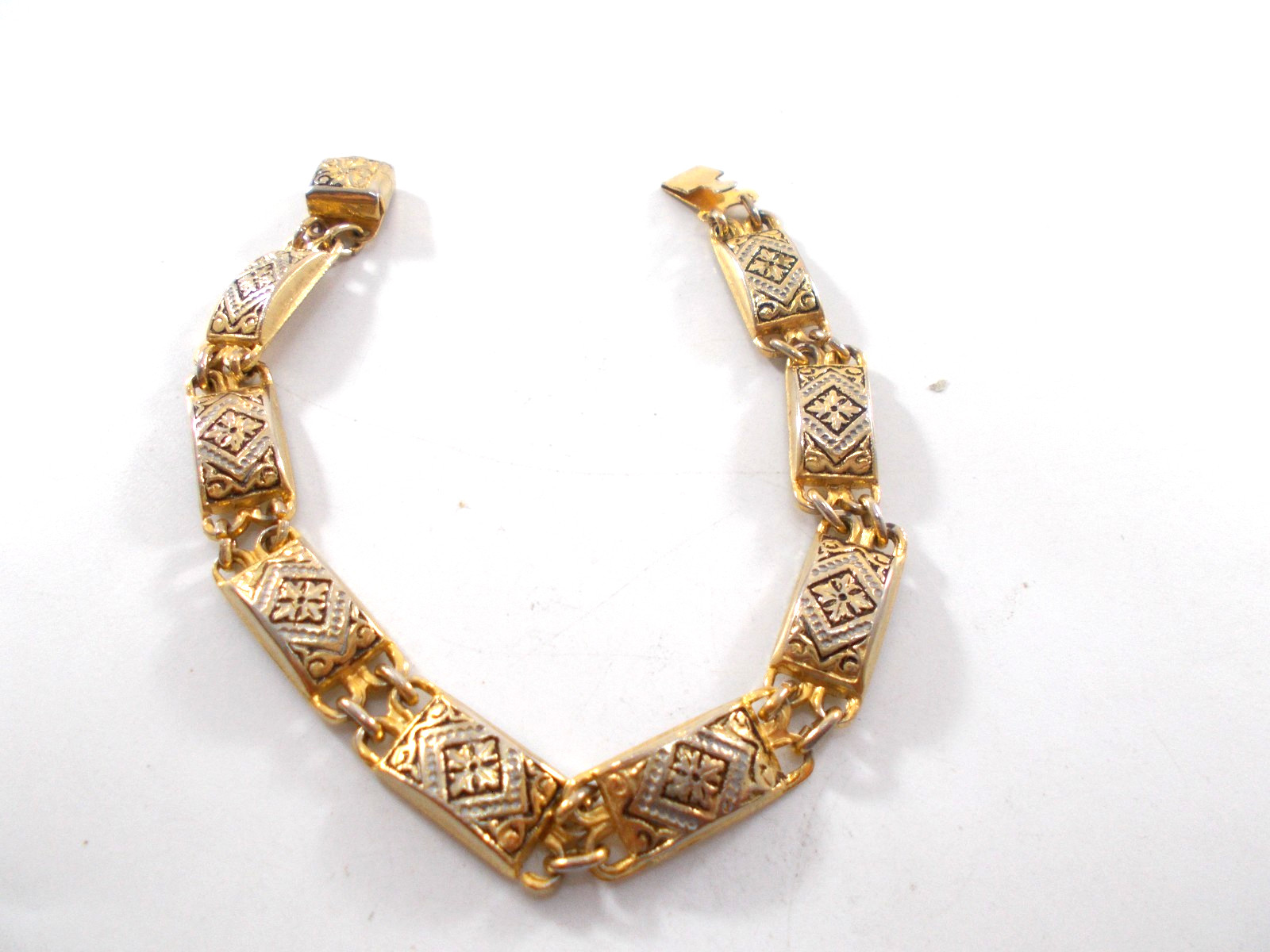 Gold Tone Damascene Style Panel Bracelet Free Shipping