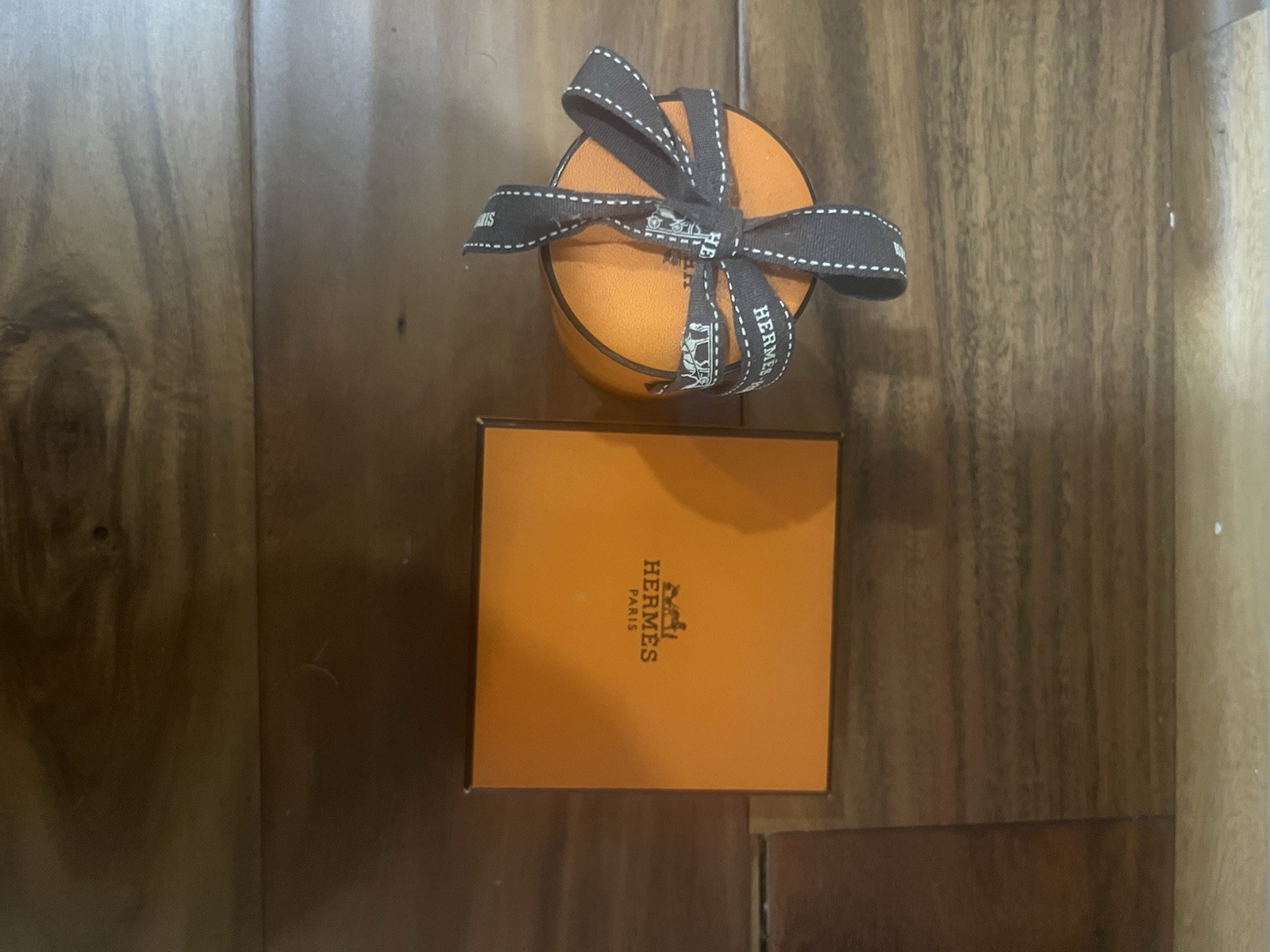 Hermès Paris Orange Logo Gift Box Set 2pc Round & Square Paper/Cardboard Lid