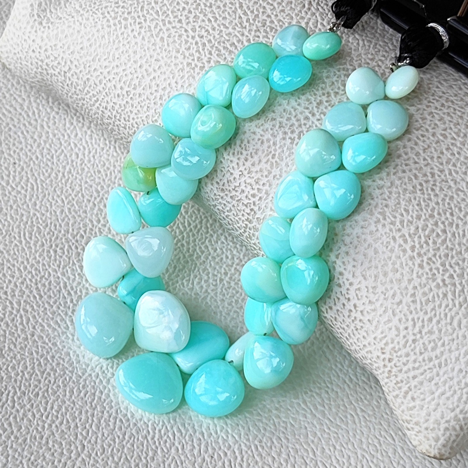 Peruvian Blue Opal Smooth Heart Beads 7-13mm Gemstone Beads 7″ Strand
