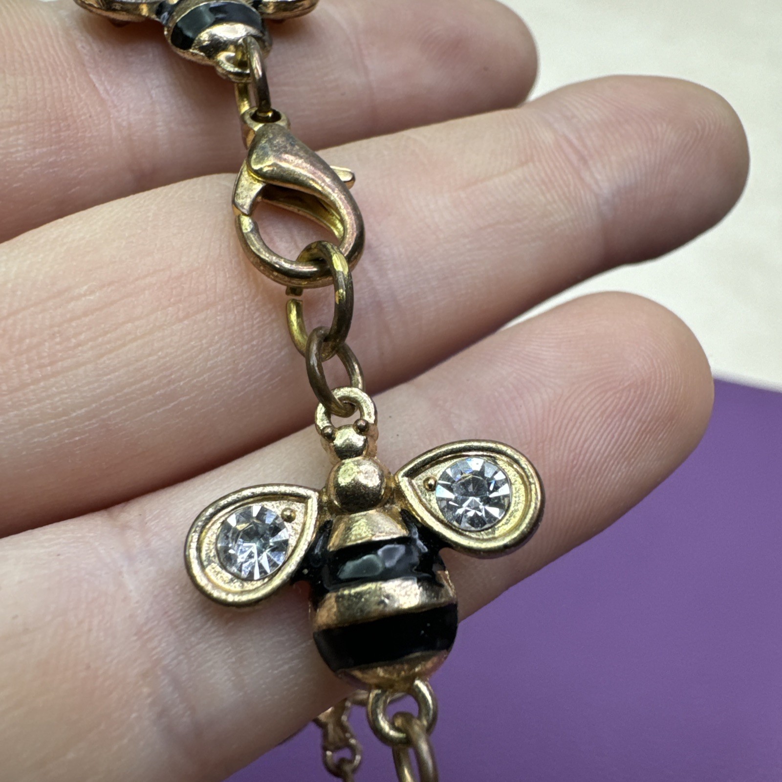 Bees Chain Bracelet Gold Tone Rhinestone Wings Black Enamel Lobster Clasp 7.5″