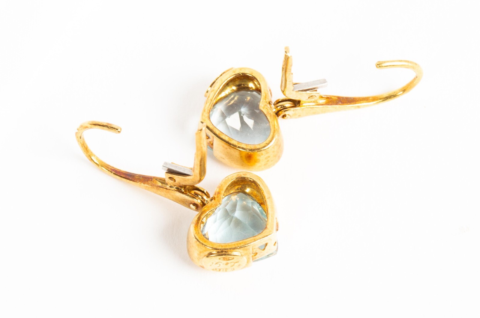 Le-Gi 18k blue topaz heart dangle earrings