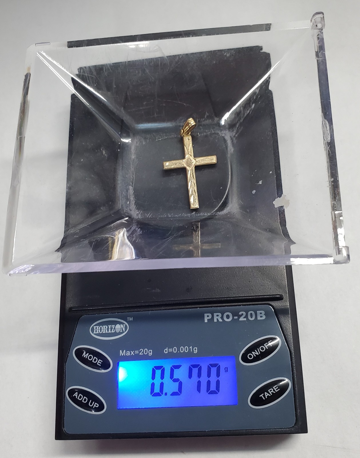 14k 1.58g Gold Chain (18inch & never worn) + 14k 0.57g Gold Filled Cross Pendant