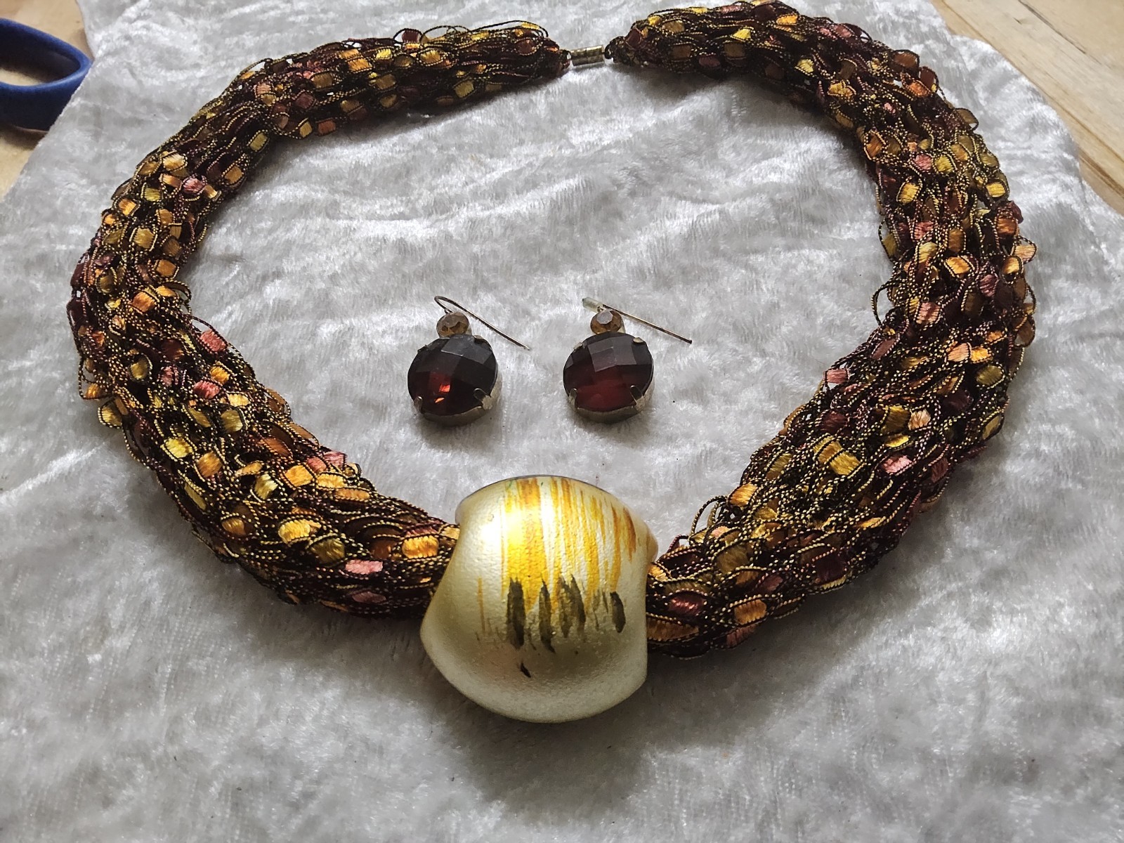 Copper Gold Crochet Necklace Pendant & Earrings