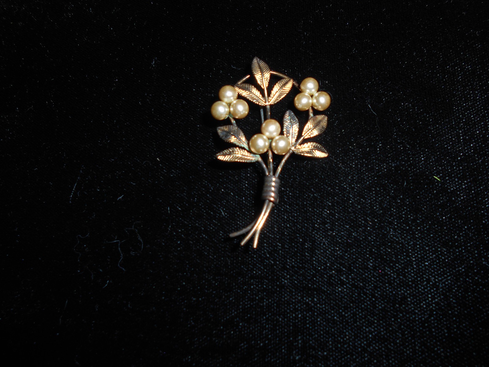 Vintage MCM 12K Gold Filled Van Dell FLORAL Brooch with PEARLS-3 Triple Sprays