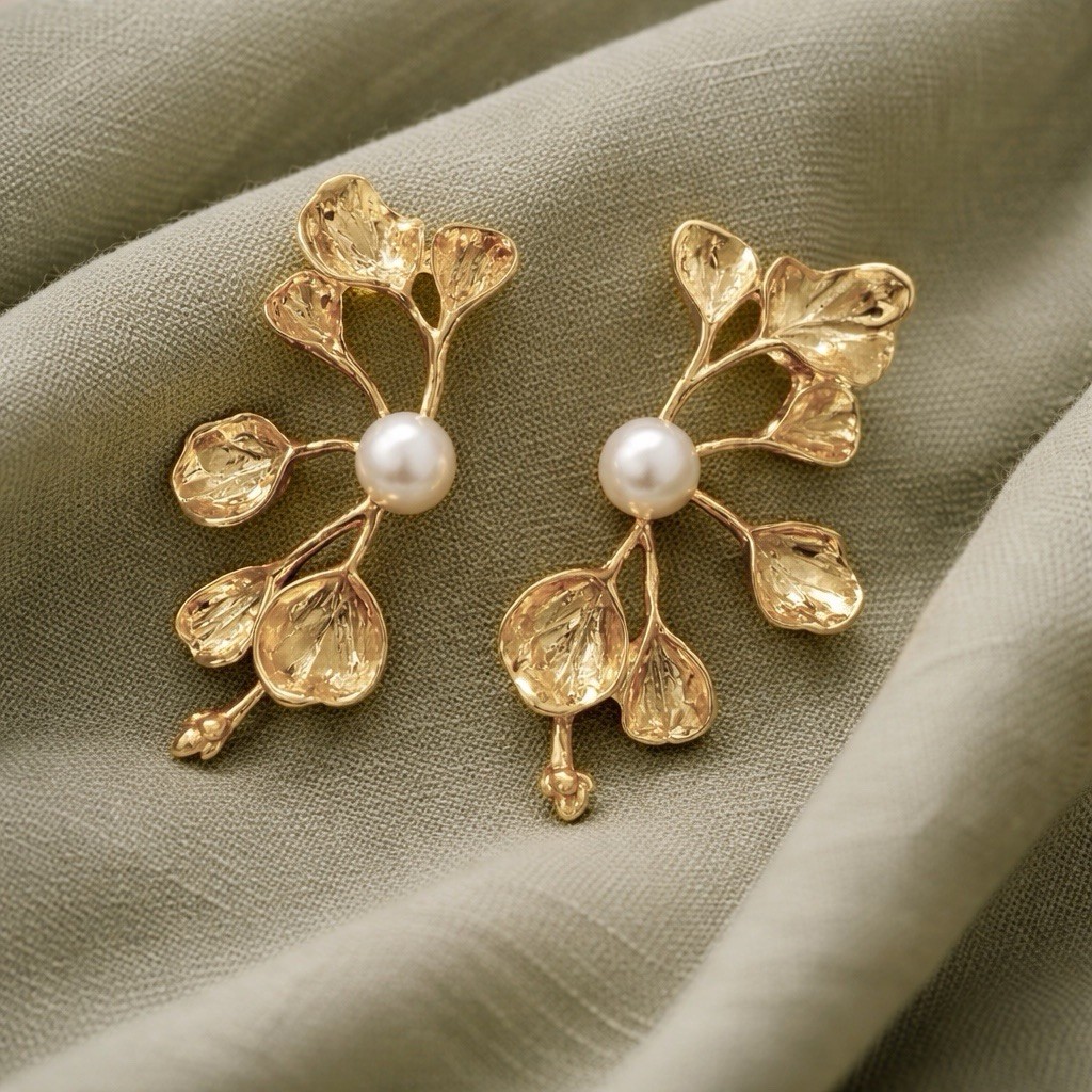 Molten Pearl Flower Earrings Half Abstract Gold Cottagecore VTG Hammered Y2K