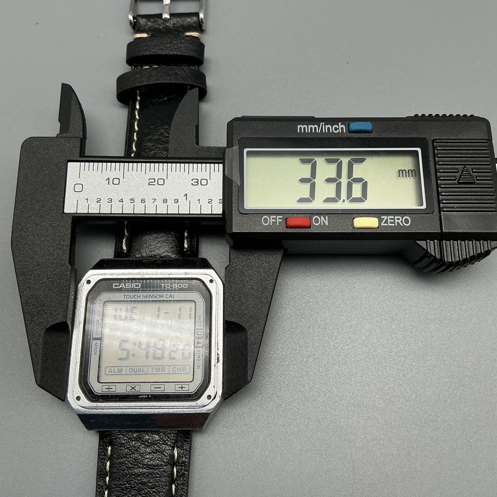 Vintage Casio 119 TC-500 Mens Watch 34mm LCD Touch Non Working for Parts