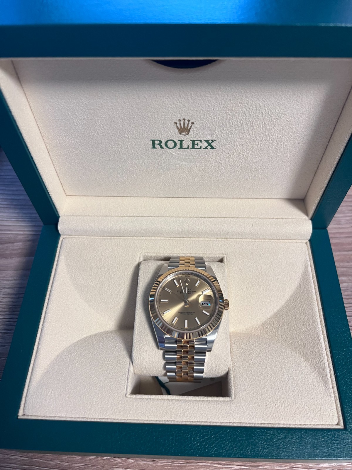 2023 Rolex Datejust 126333 41MM with Champagne Dial and 18k Fluted Bezel