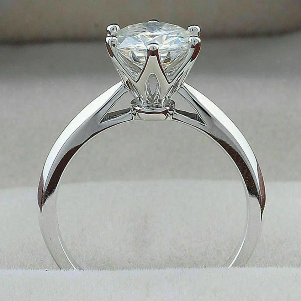 Lab Grown Diamond IGI EF/VS1 2.00 CT Round-Cut Engagement Ring 14k White Gold