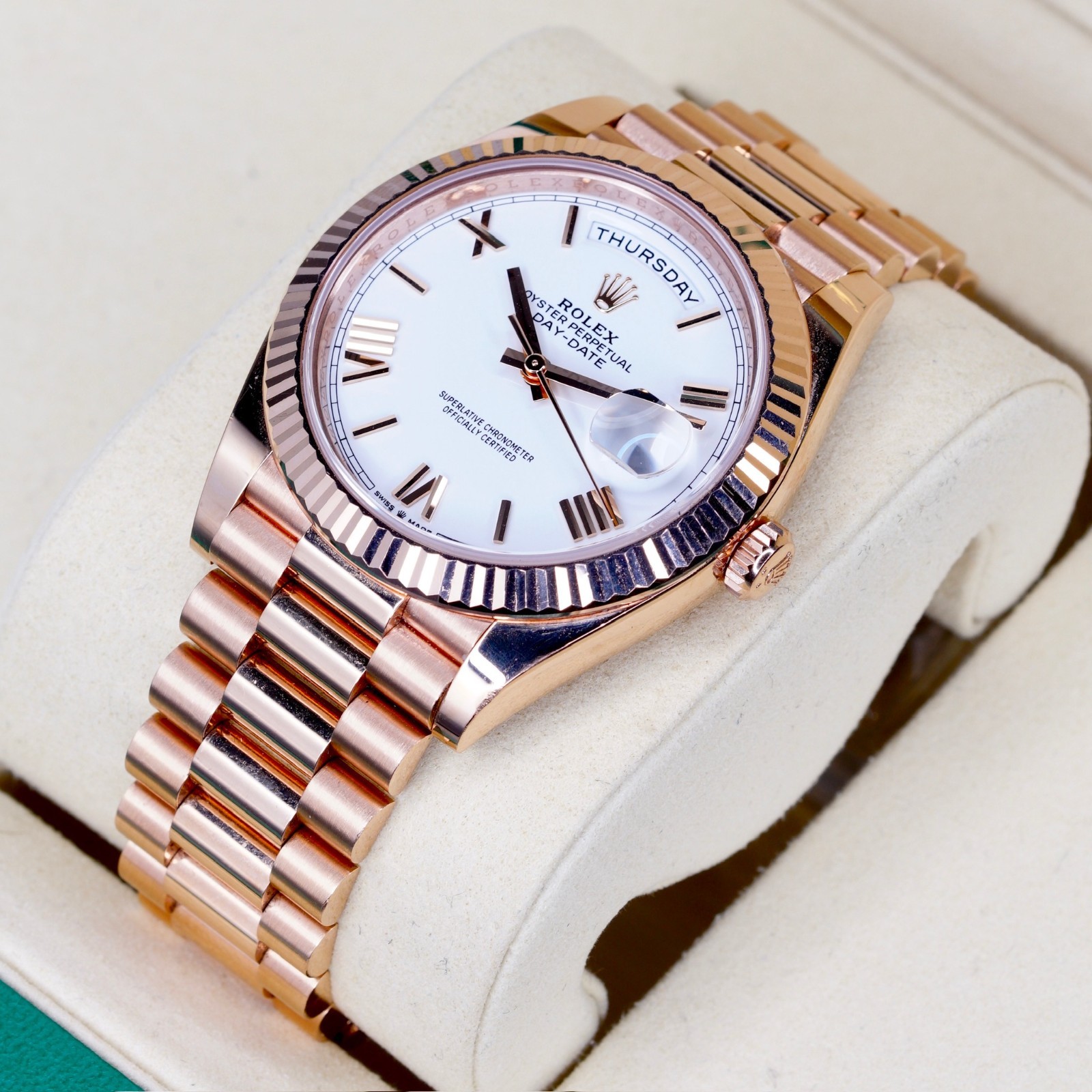 Rolex Day-Date 40 White Dial 18K Rose Gold Fluted Roman Numeral President 228235
