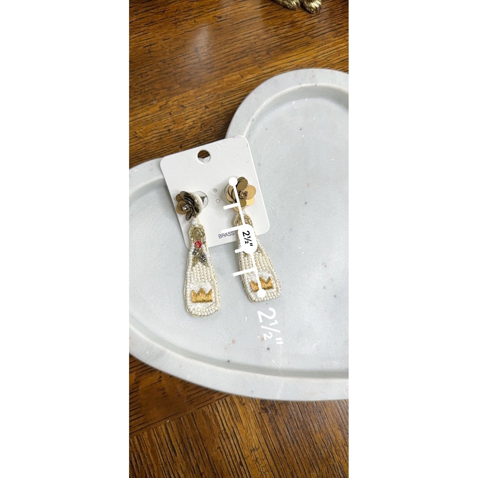 Glik’s Beaded Champagne Bottle Drop Earrings Gold Cream New Years Eve OED405