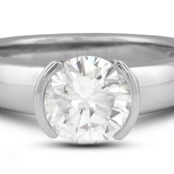 Solitaire Engagement Ring 14K Gold Classic Round 0.57 CT Lab-Grown Diamond E VS1