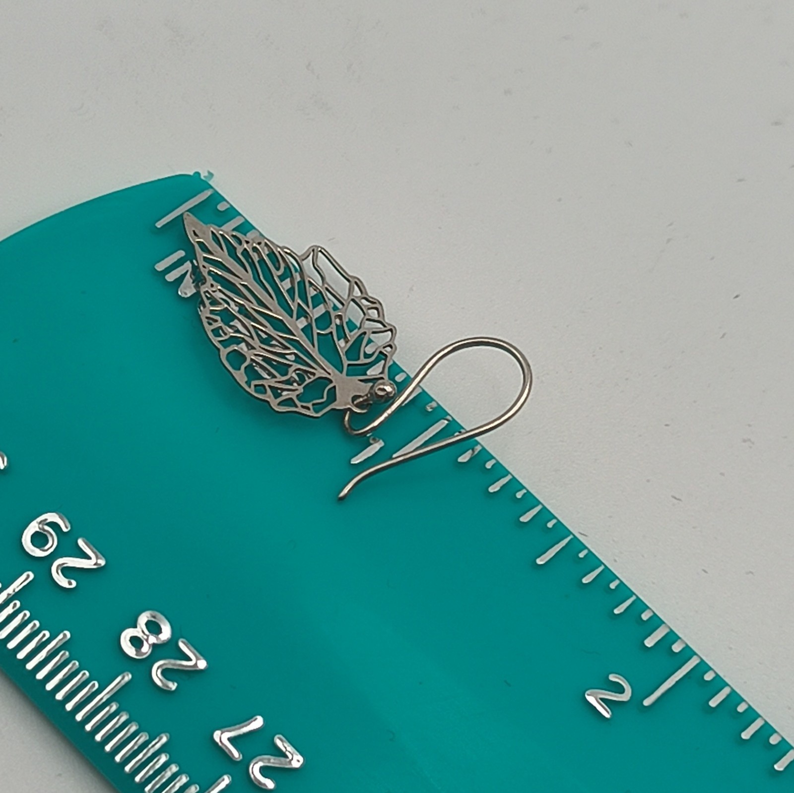 Signed Sterling Silver 925 Leaf Dangle Hook Earrings No Stone Mexico 1.1 Gram