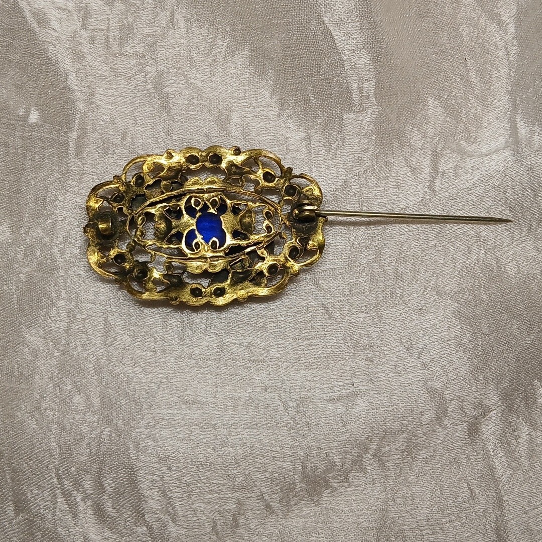 Antique Art Deco Brass C-Clasp Filigree Brooch Oval Cobalt Blue Glass Pin c1920