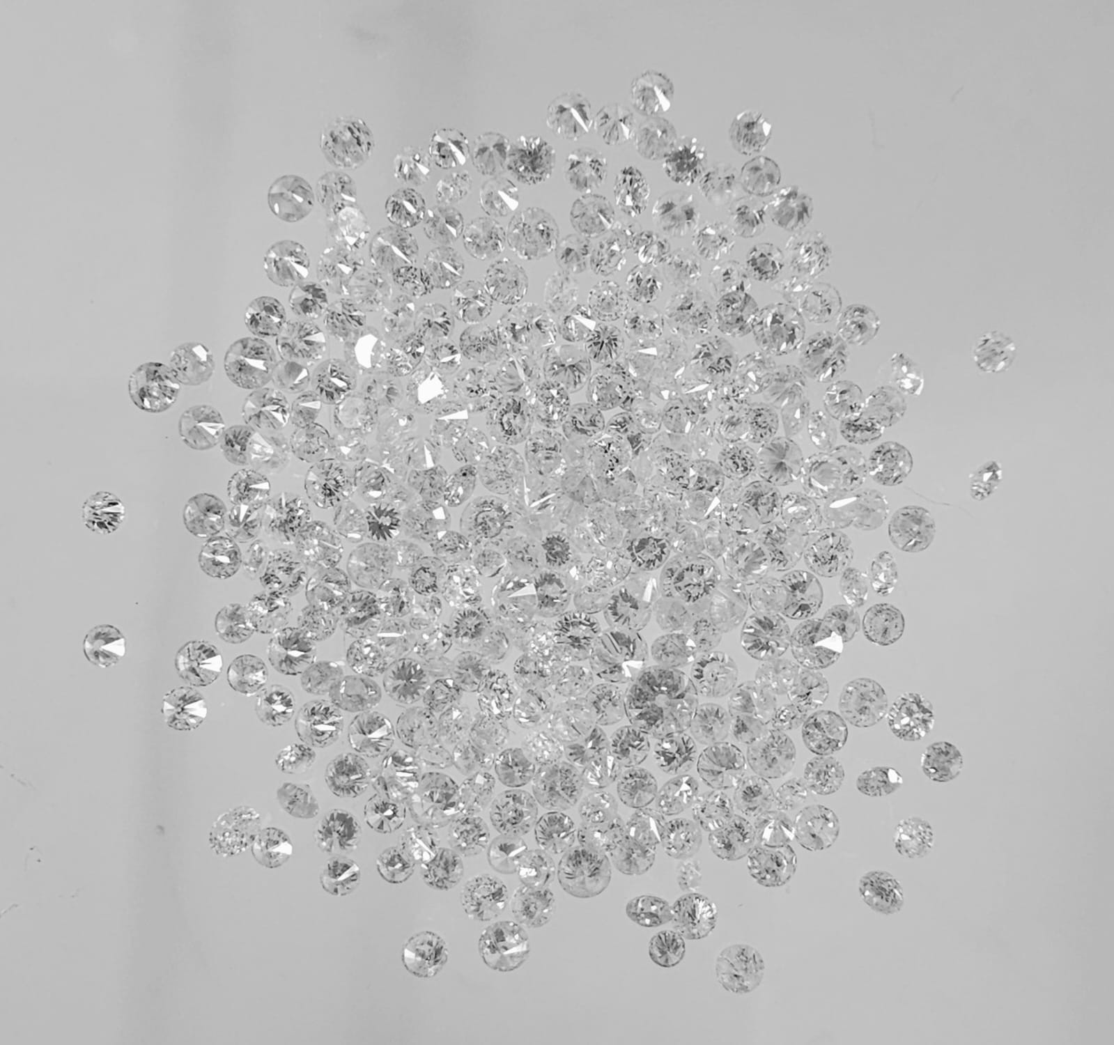 1CT (1.25mm to 2.70mm) I2-I3 Purity Natural white Diamond