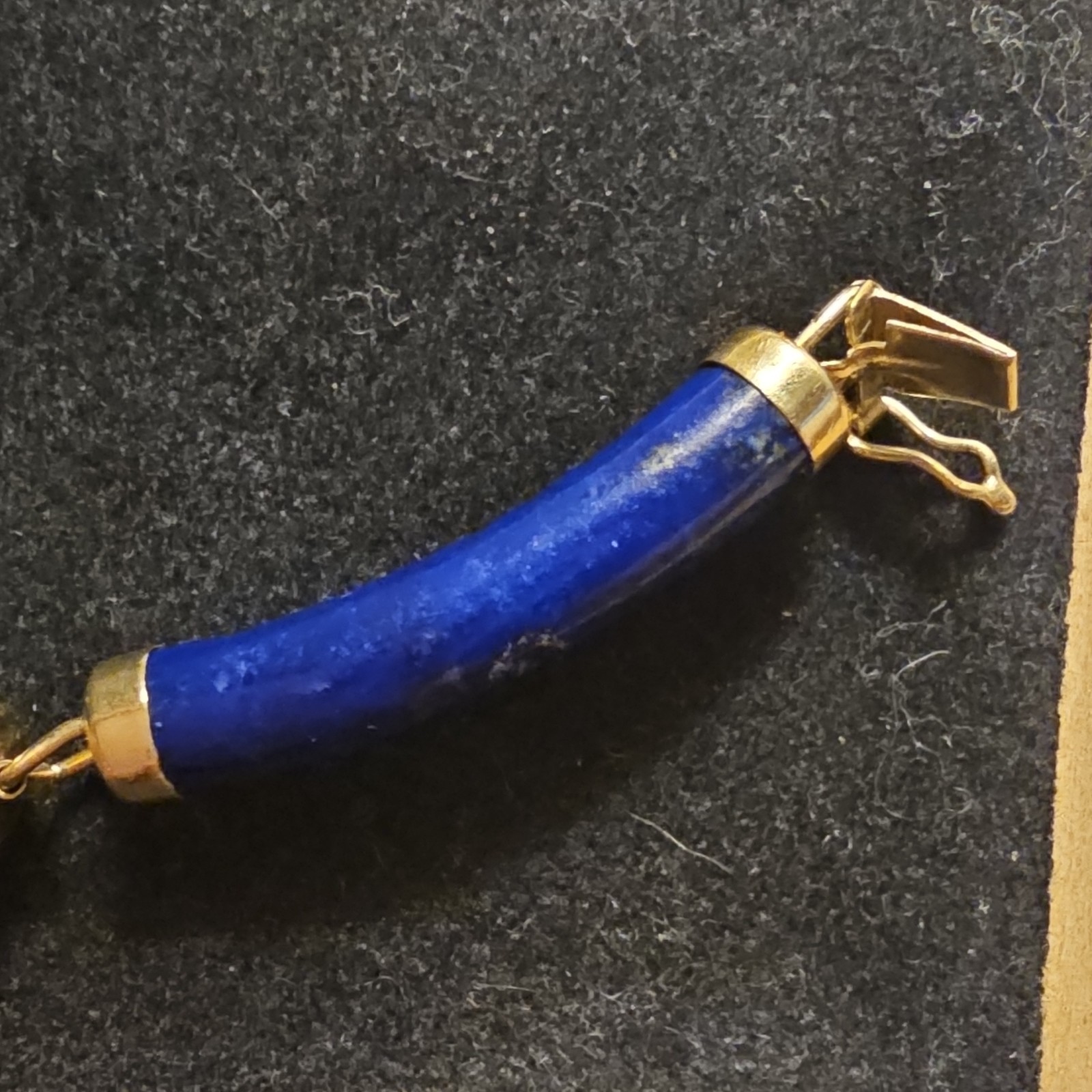 Vintage 14K Gold Heng Ngai HN Chinese Shou Lapis Lazuli Panel Bracelet 585