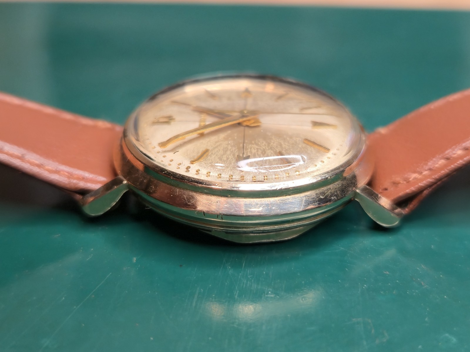 1966 Bulova Accutron Men’s Watch 10K Gold Filled 214 Tuning Fork New Battery