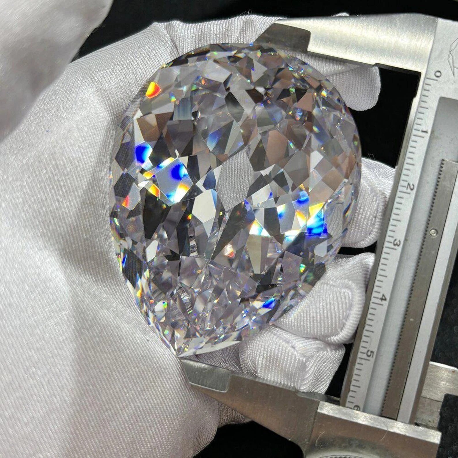 400 Ct+ Natural GIE Certified Cambodian White Zircon Pear Cut Loose Gems