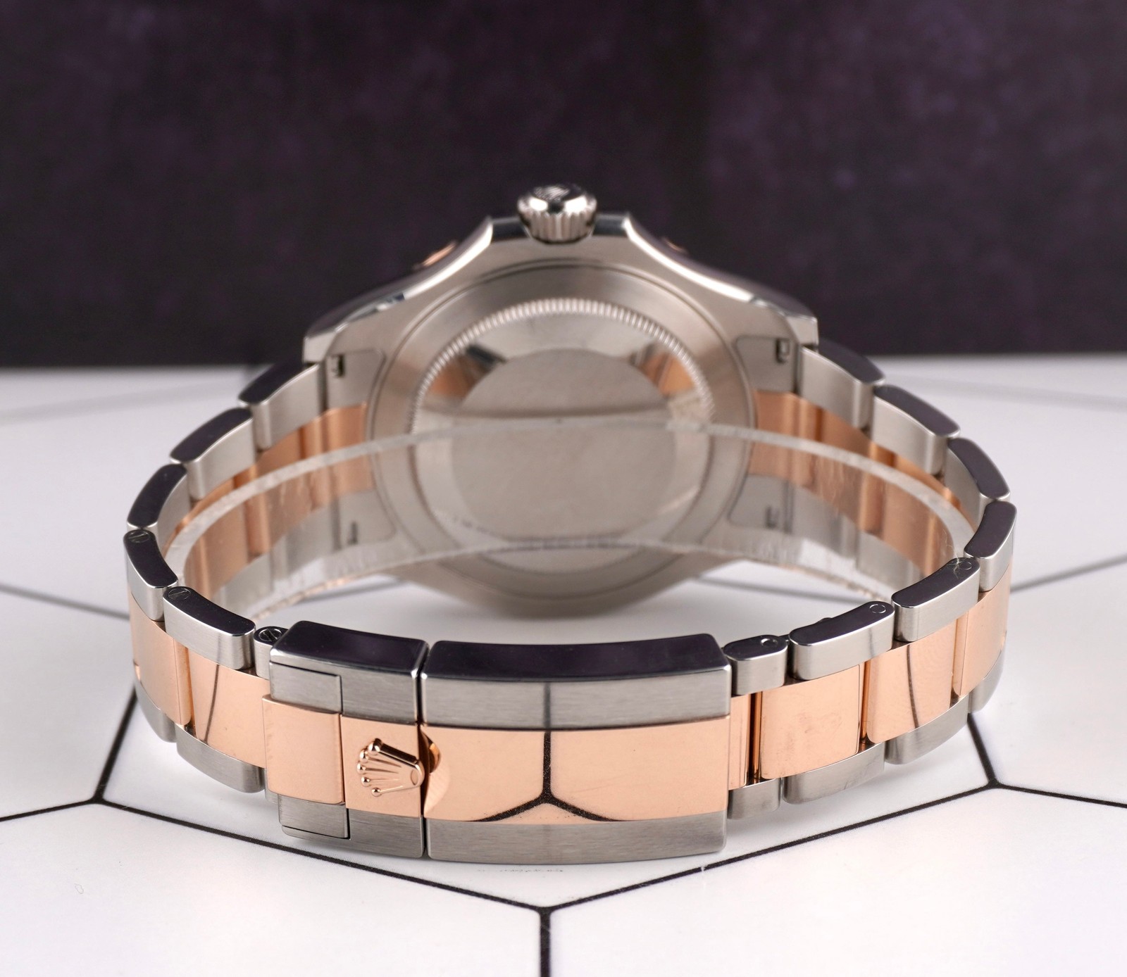 Rolex Yacht-Master 40mm Oyster 18k Rose Gold & Steel Watch Chocolate Dial 116621