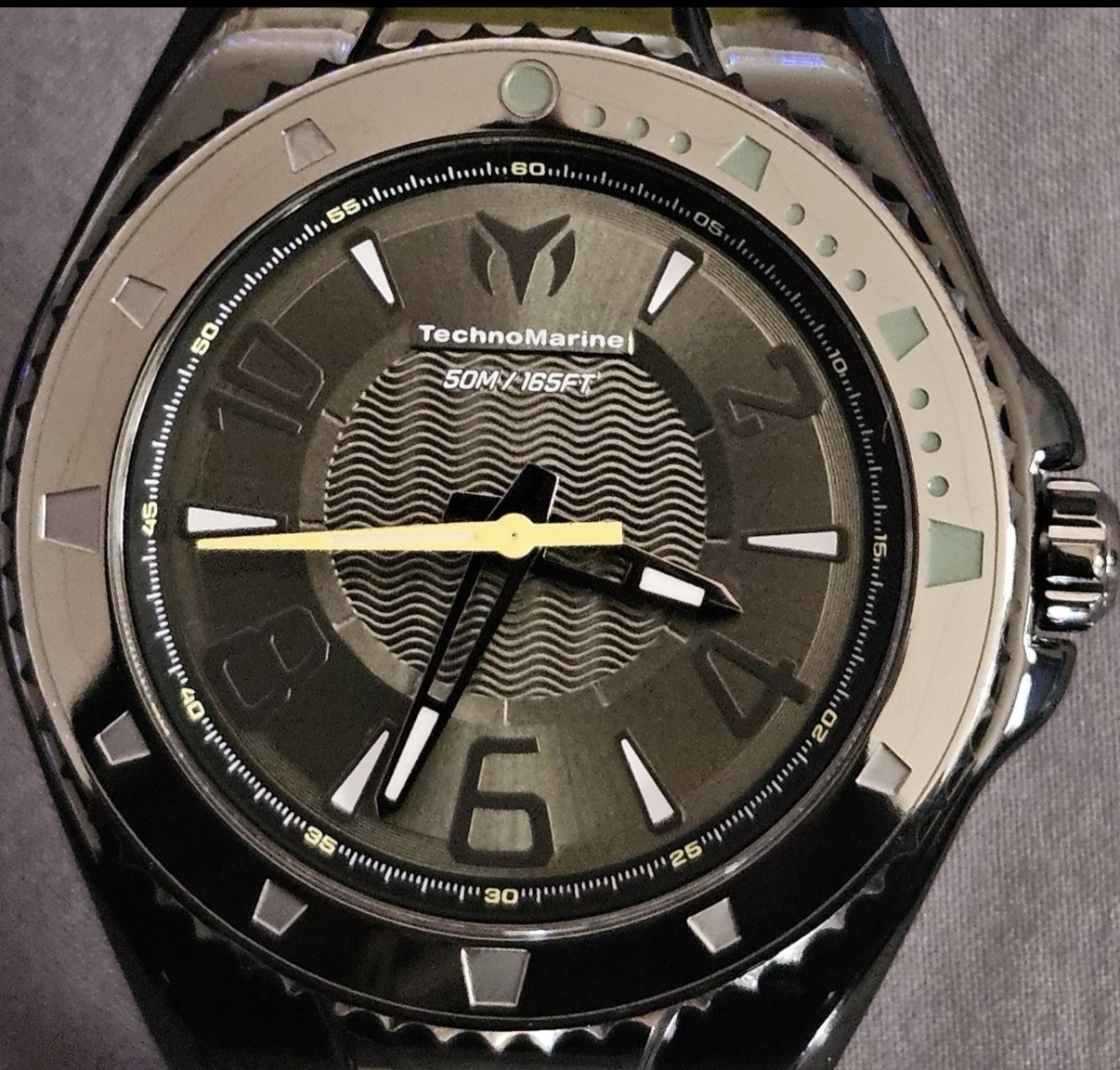 Brand New TechnoMarine Lusso Mare Men’s Watch 44mm Olive Green Black TM-225025