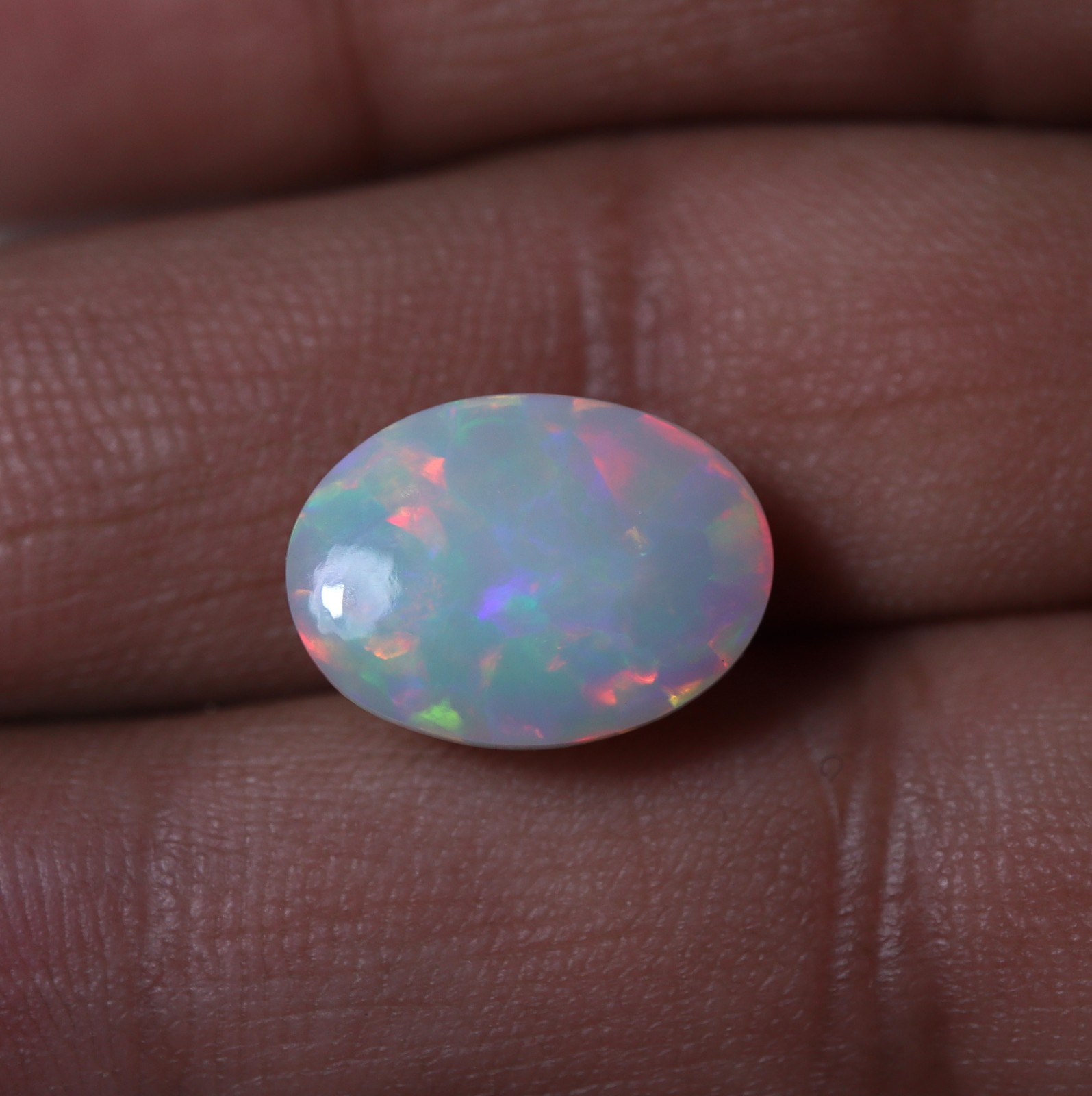 6 Cts 14.6×10.8 MM Natural Honeycomb Multi Fire Ethiopian Opal Oval Cabochon