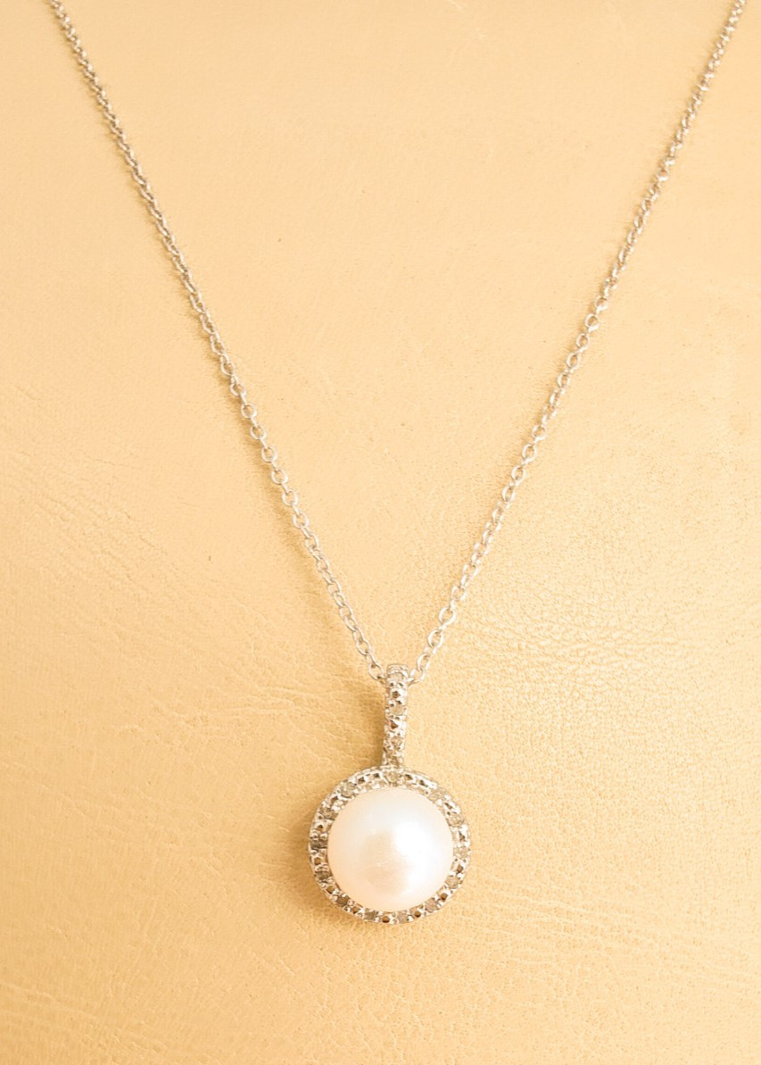 925 Silver Pearl & Genuine Diamond Pendant Necklace • 8mm • 18″ Chain • 2.80g